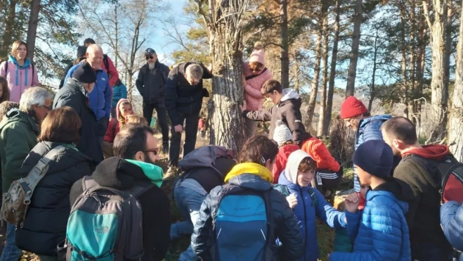 Huelllas Nabaín Huelllas Nabaín