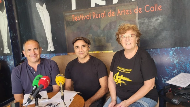 Joaquín Monesma, Nacho Rodríguez y Chinestra en la presentación de FRAC. Joaquín Monesma, Nacho Rodríguez y Chinestra en la presentación de FRAC.