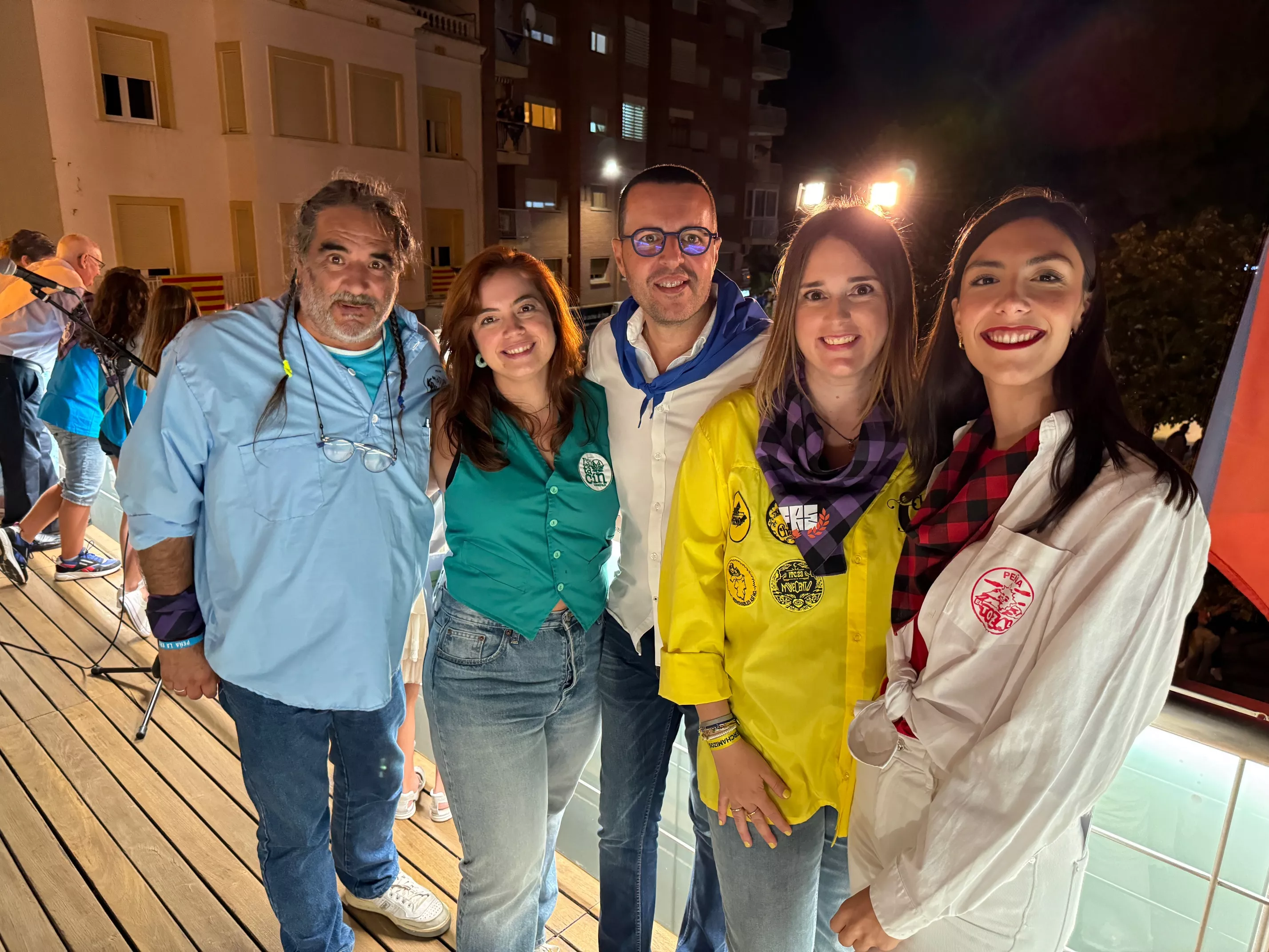 Interpeñas se ha encargado del pregón de las fiestas de Binéfar. En la foto, con César Pardos.