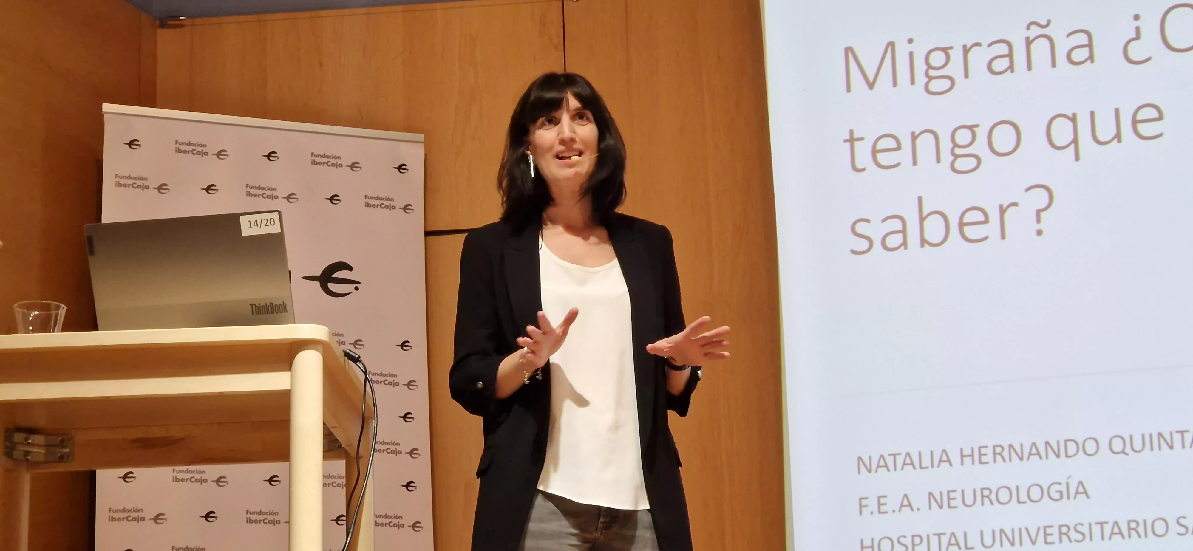 Conferencia de la neuróloga Natalia Hernando en la Fundación Ibercaja Huesca. Foto Myriam Martínez