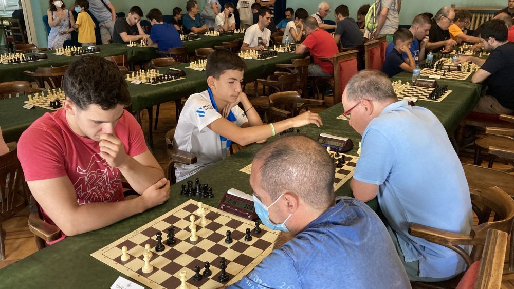 Un momento del XXXII Torneo Internacional de Ajedrez “San Lorenzo”. Foto: Adrián Mora