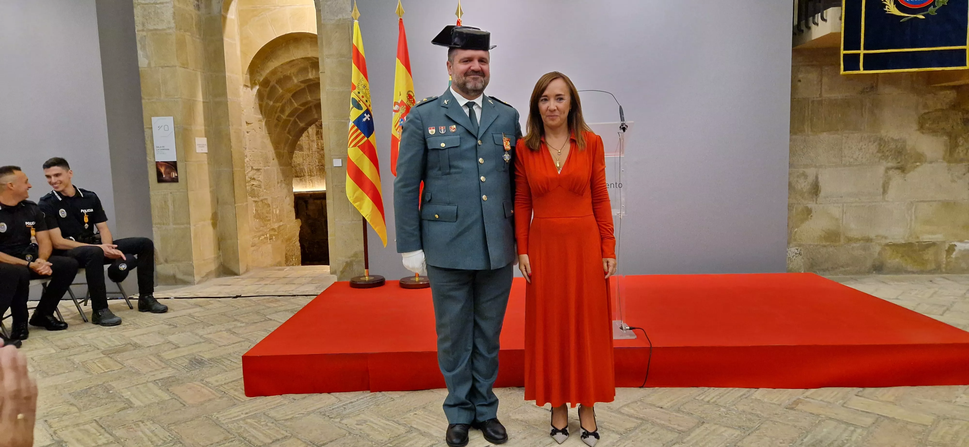  José Enrique Cordobés Lucena y la concejala de Seguridad Ciudadana, Gema Allué. Foto Myriam Martínez 