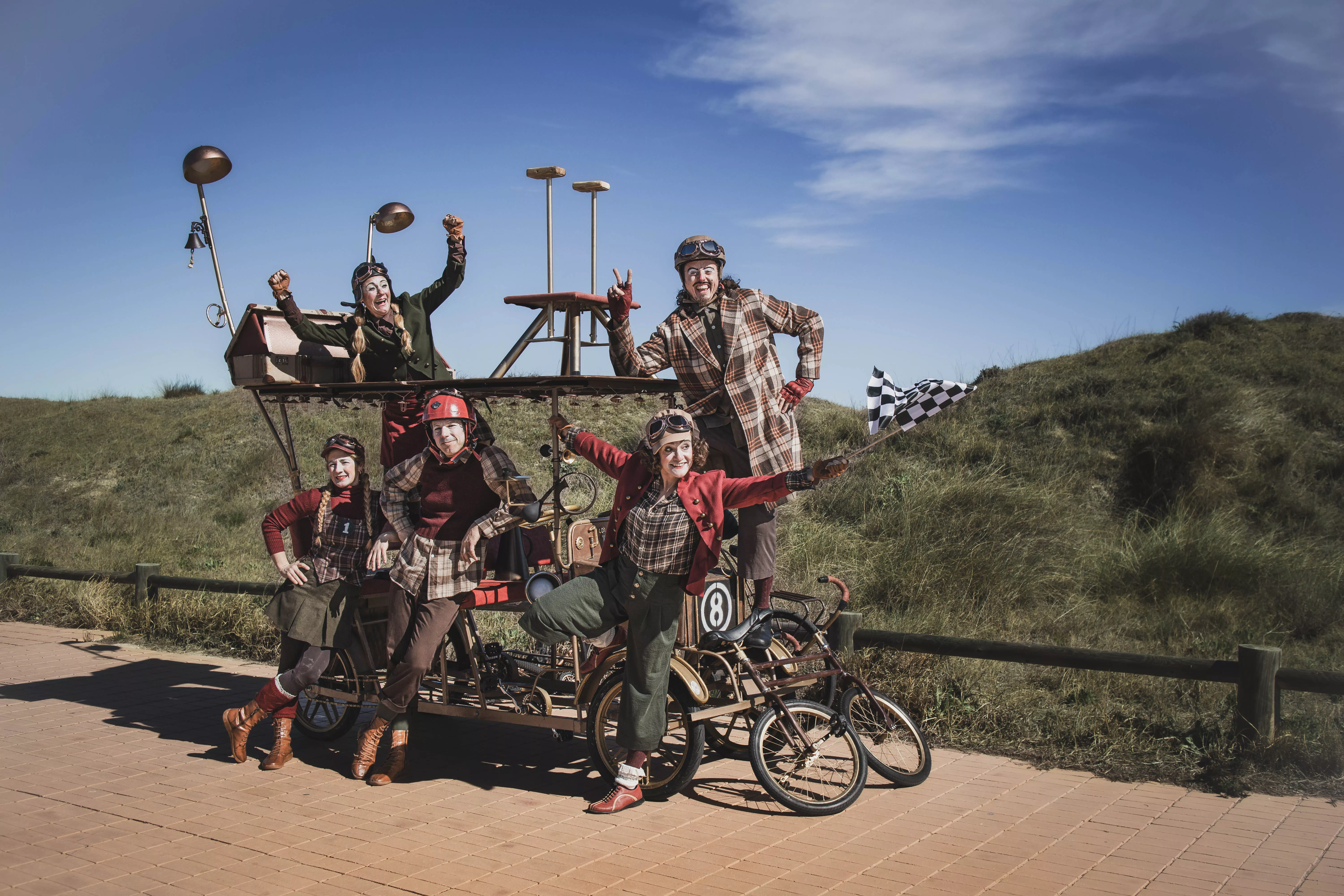 La Finestra Producciones y "Pilots".