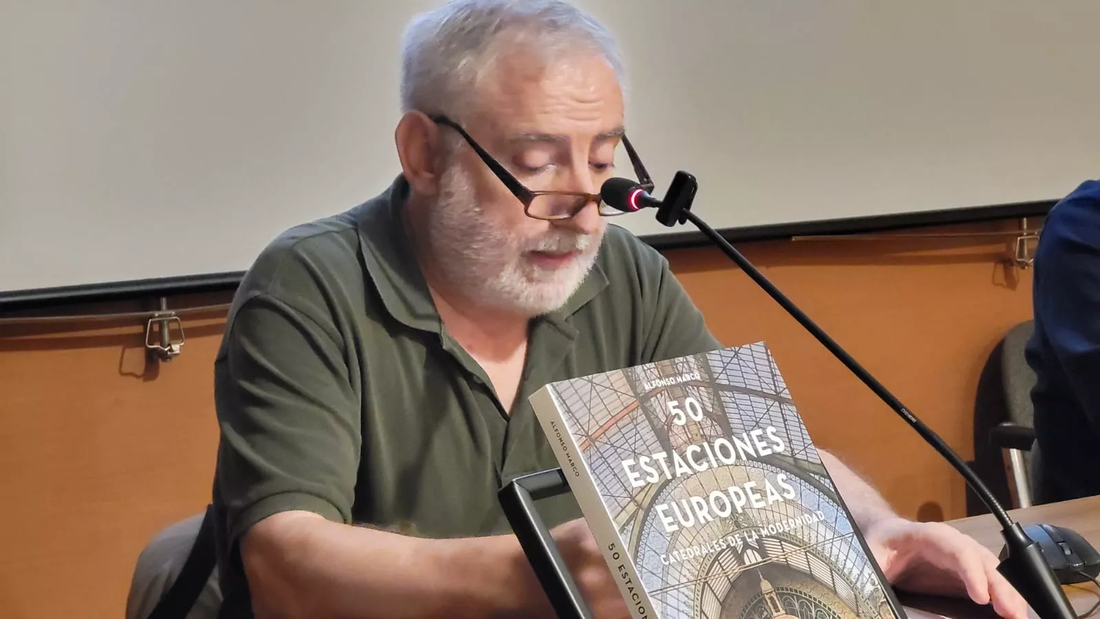 Presentación del libro 50 Estaciones Europeas, Catedrales de la modernidad de Alfonso Marco