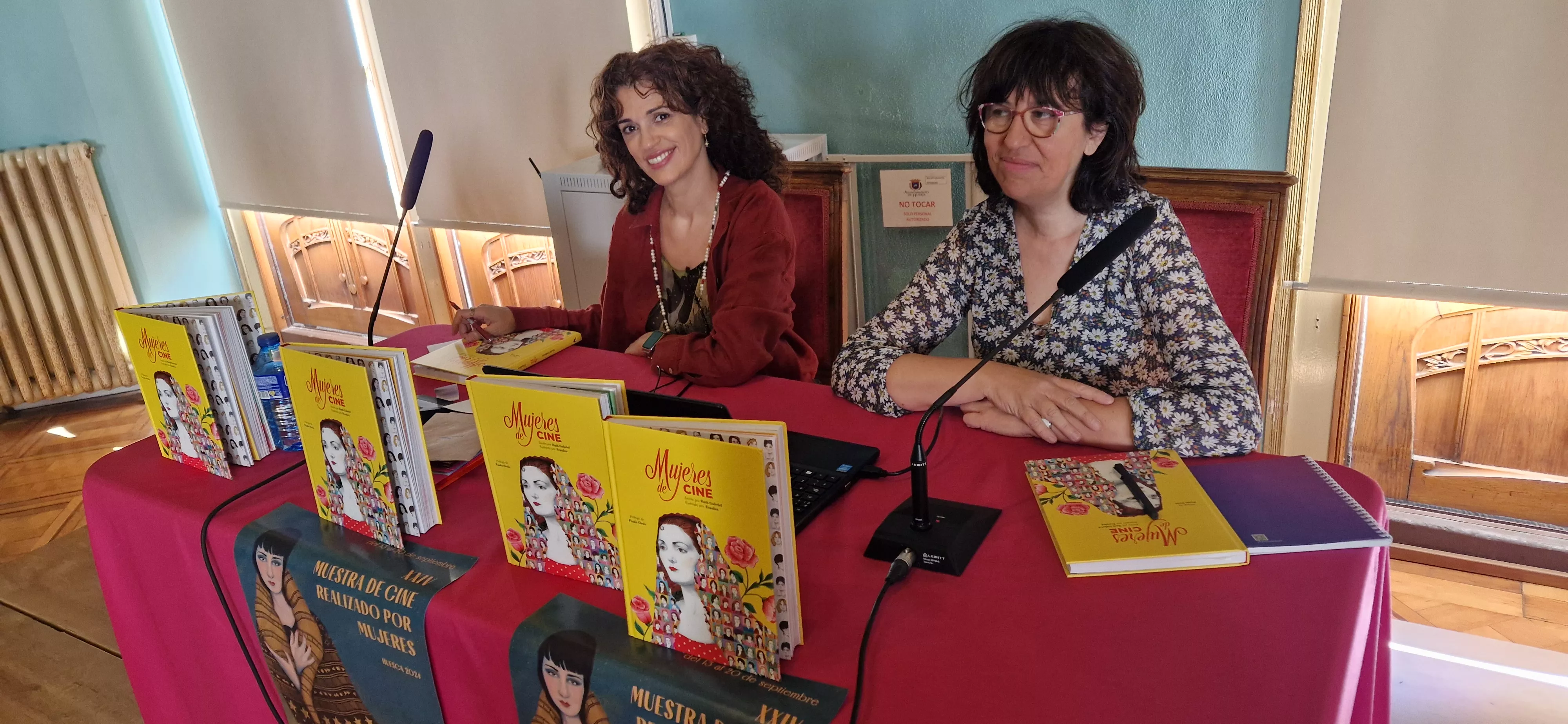 Presentación del libro Mujeres de cine de Ruth Gabriel. Foto Myriam Martínez 