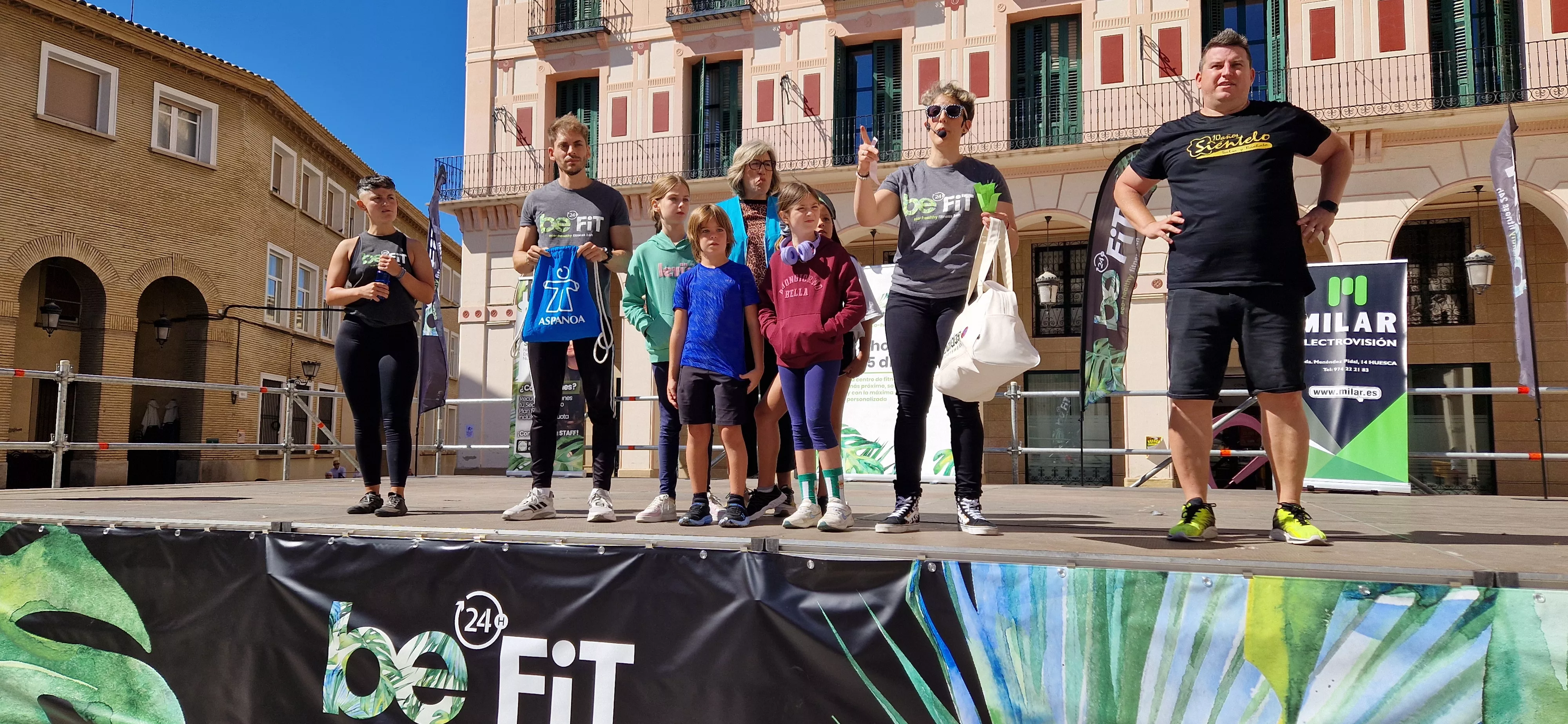 Actividad solidaria de Be25FIT en favor de Aspanoa. Foto Myriam Martínez