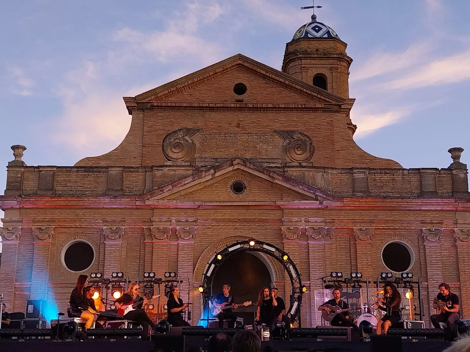 Actuación de Malú para cerrar el Festival Sonna de la DPH.  Foto Miguel Angel Lordán 