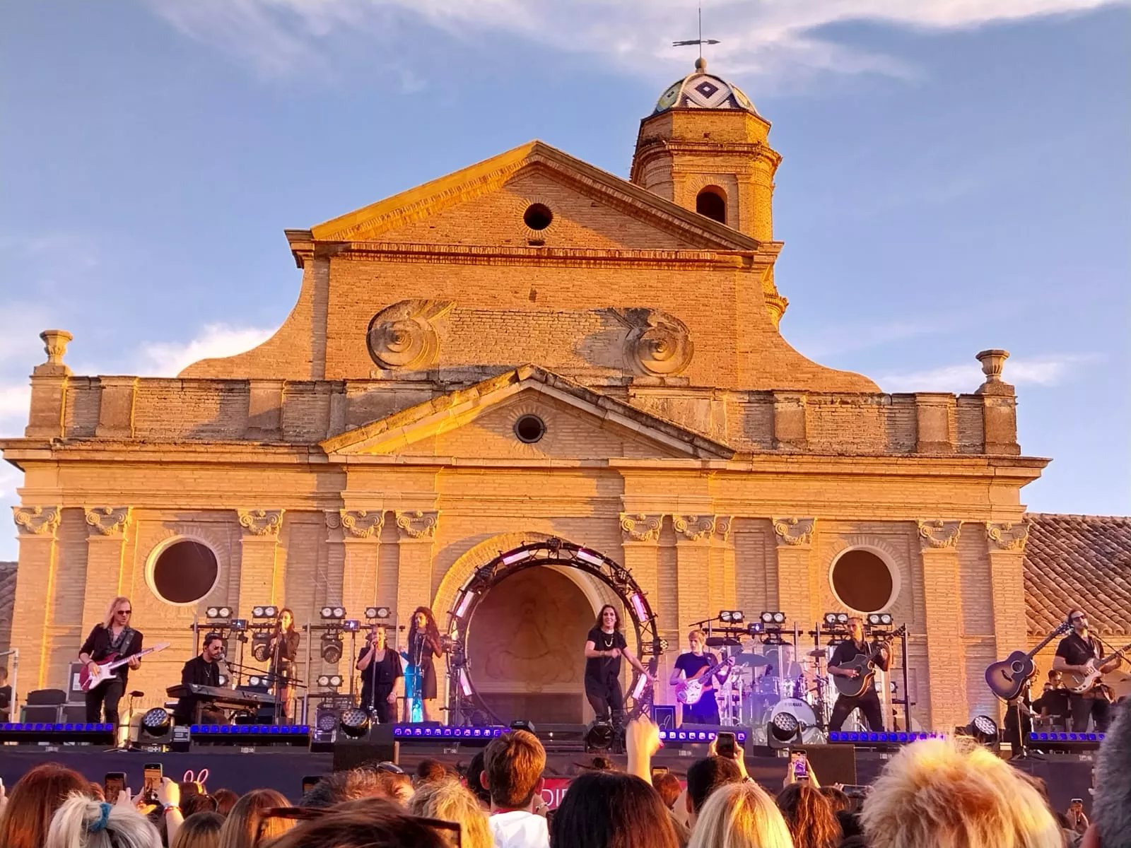 Actuación de Malú para cerrar el Festival Sonna de la DPH. Foto Miguel Ángel Lordán