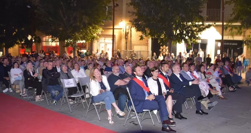 Presentación de las zagalas, zagaletas y zagaletes de San Mateo de Monzón y la lectura del pregón.
