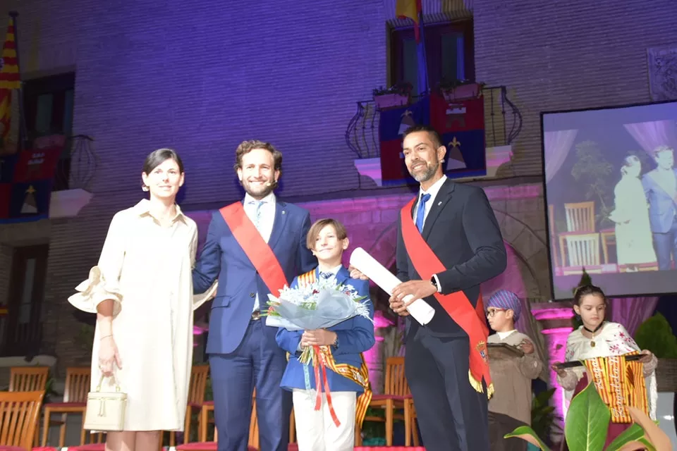 Presentación de las zagalas, zagaletas y zagaletes de San Mateo de Monzón y la lectura del pregón.