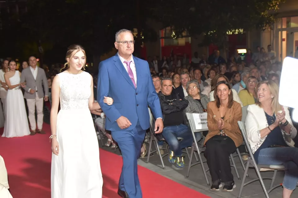 Presentación de las zagalas, zagaletas y zagaletes de San Mateo de Monzón y la lectura del pregón.