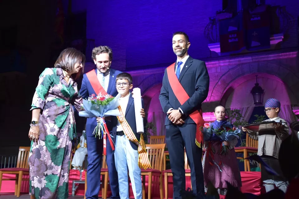 Presentación de las zagalas, zagaletas y zagaletes de San Mateo de Monzón y la lectura del pregón.