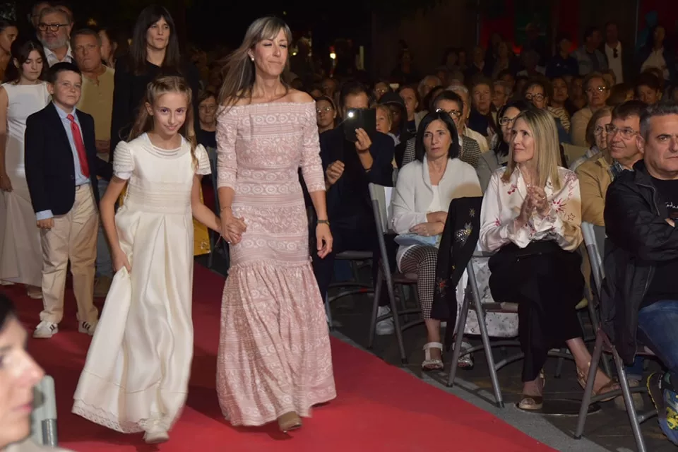Presentación de las zagalas, zagaletas y zagaletes de San Mateo de Monzón y la lectura del pregón.