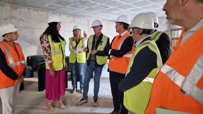 Visita del consejero a las obras del nuevo Centro de Salud Santiago Ramón y Cajal de Huesca, en el Perpetuo Socorro.