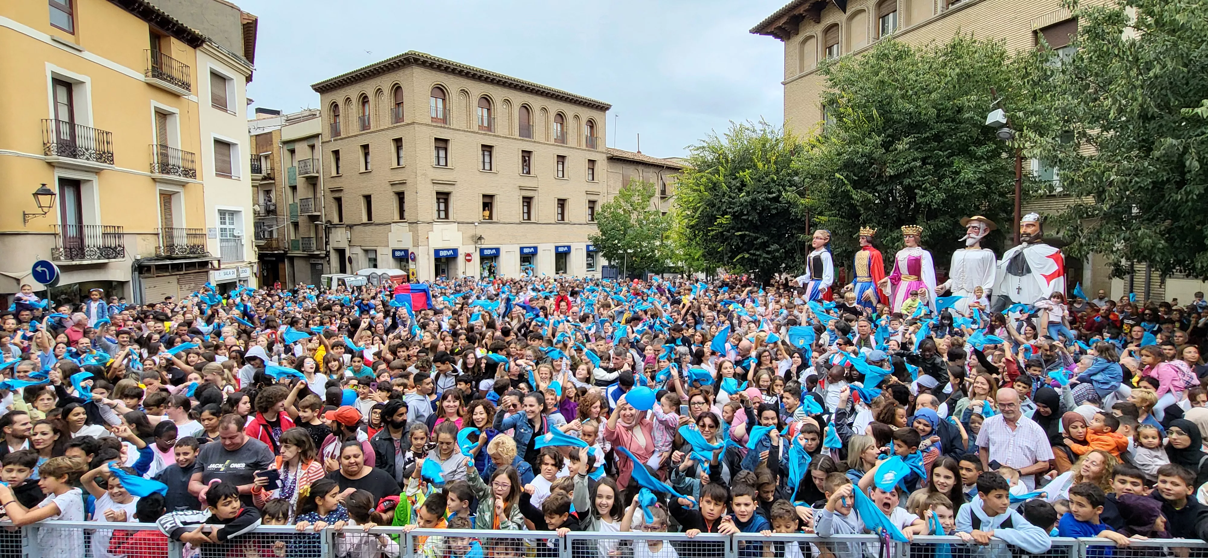 Codetazo infantil con el que Monzón ha iniciado las fiestas de San Mateo 2024. Foto Mercedes Manterola