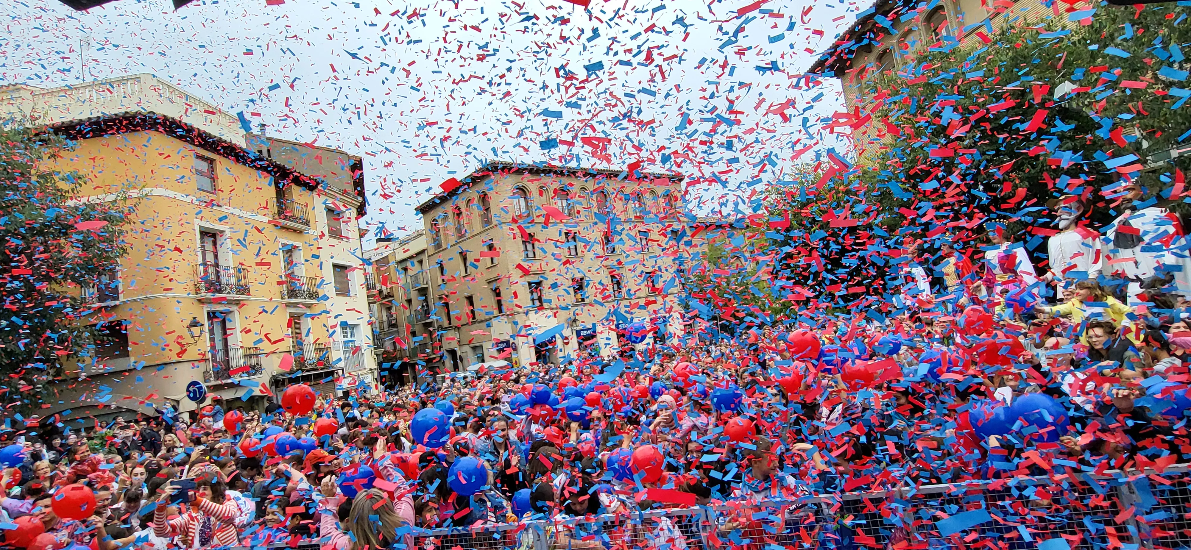 Codetazo infantil con el que Monzón ha iniciado las fiestas de San Mateo 2024. Foto Mercedes Manterola