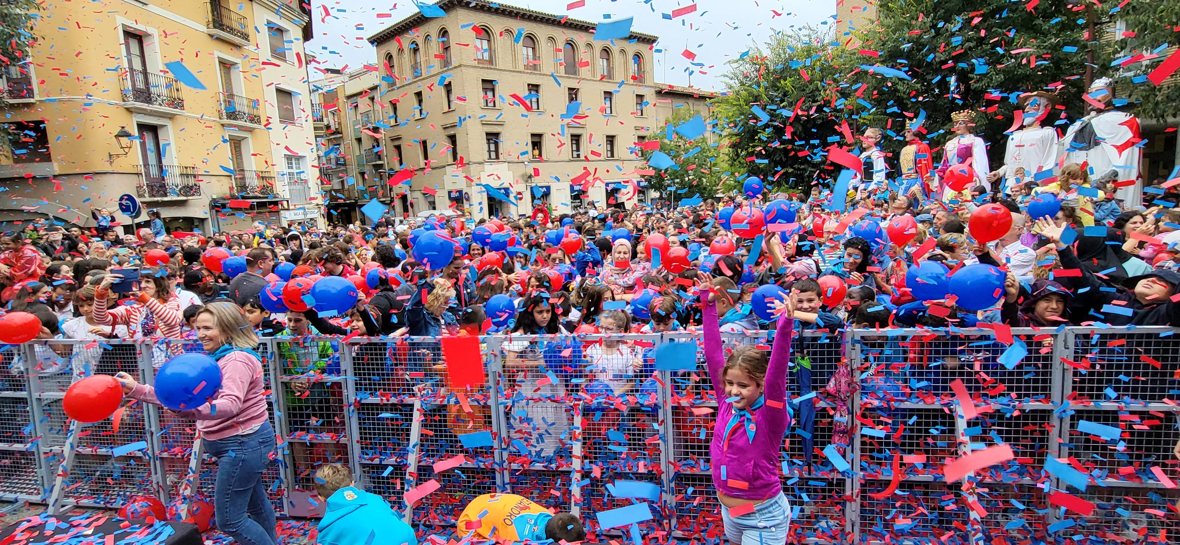 Codetazo infantil con el que Monzón ha iniciado las fiestas de San Mateo 2024. Foto Mercedes Manterola