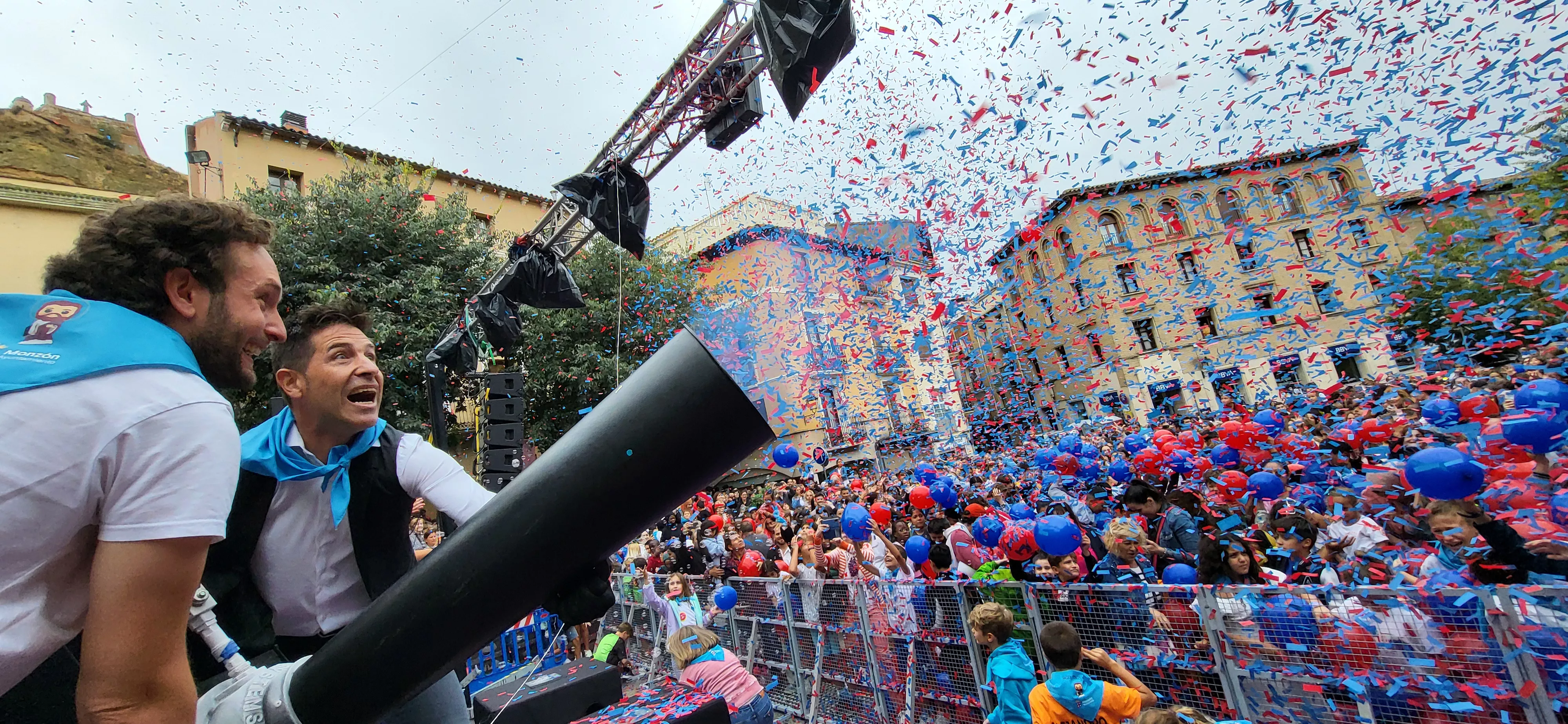 Codetazo infantil con el que Monzón ha iniciado las fiestas de San Mateo 2024. Foto Mercedes Manterola