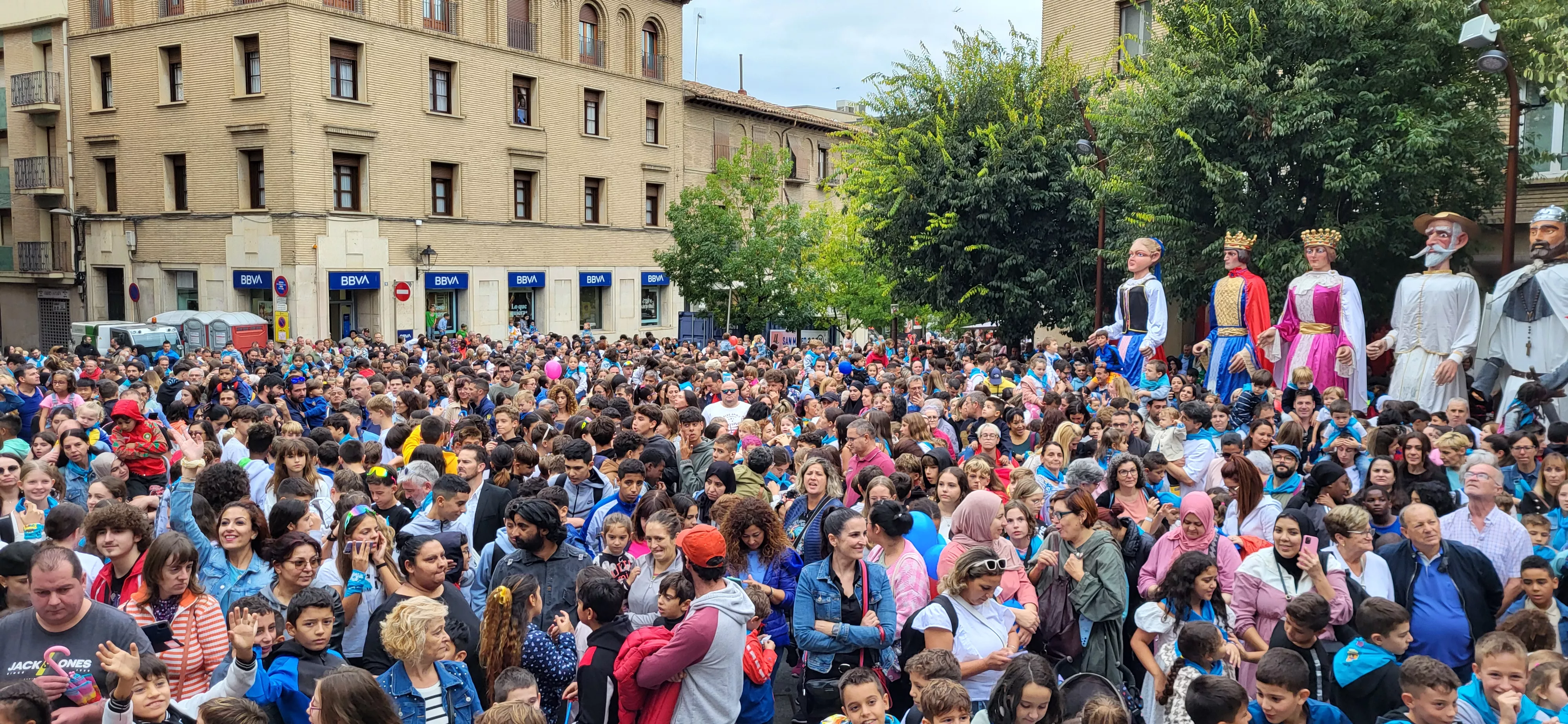 Codetazo infantil con el que Monzón ha iniciado las fiestas de San Mateo 2024. Foto Mercedes Manterola