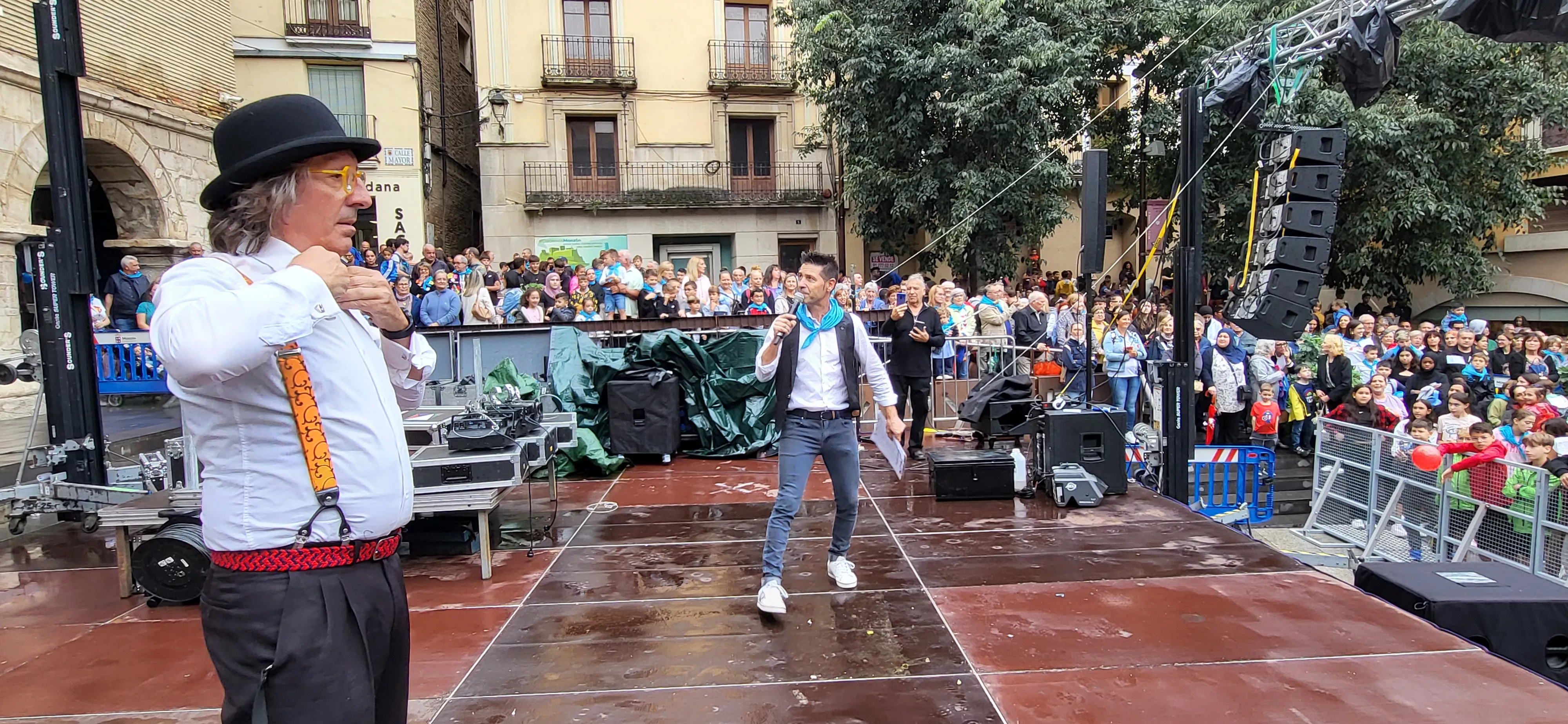Codetazo infantil con el que Monzón ha iniciado las fiestas de San Mateo 2024. Foto Mercedes Manterola