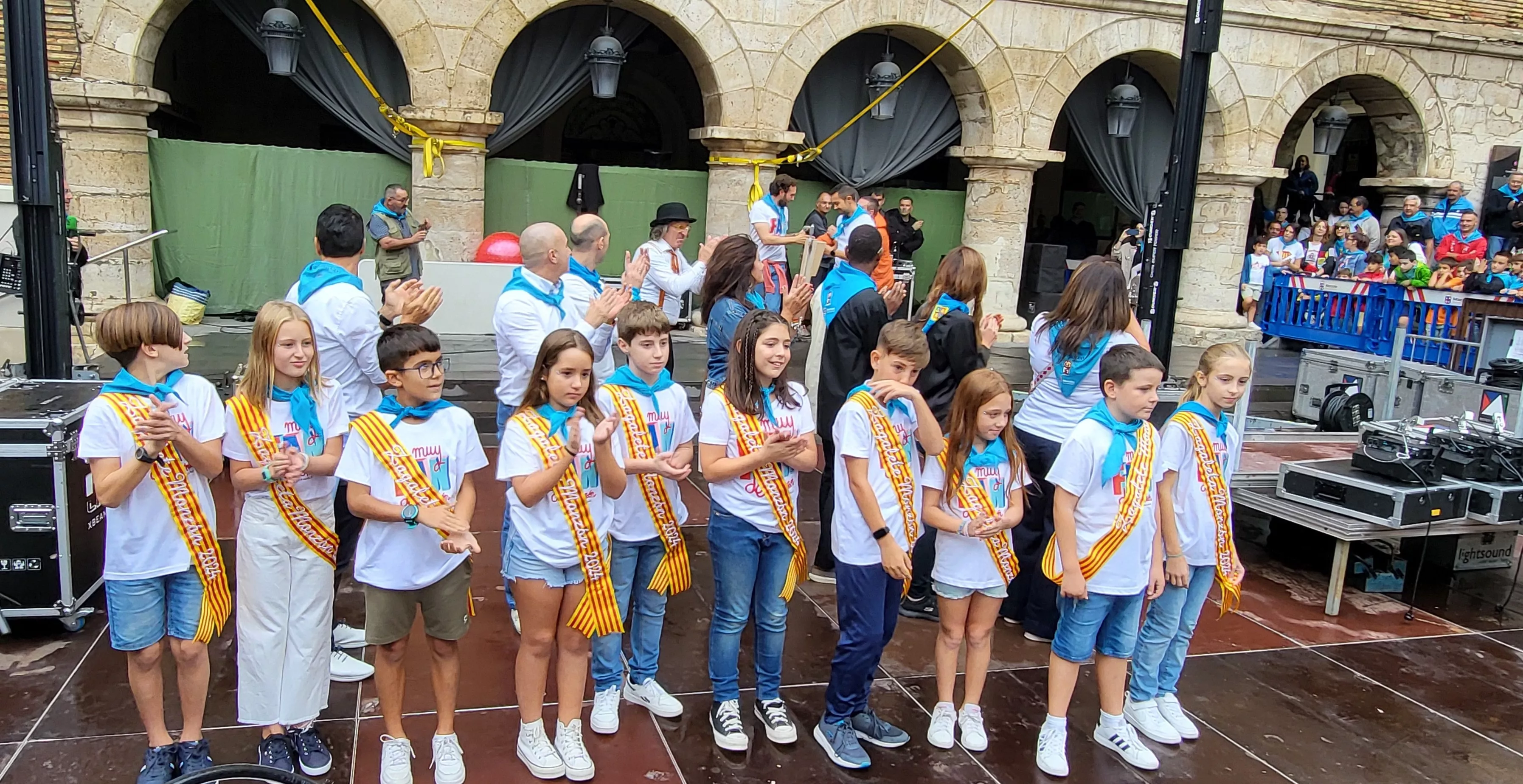 Codetazo infantil con el que Monzón ha iniciado las fiestas de San Mateo 2024. Foto Mercedes Manterola