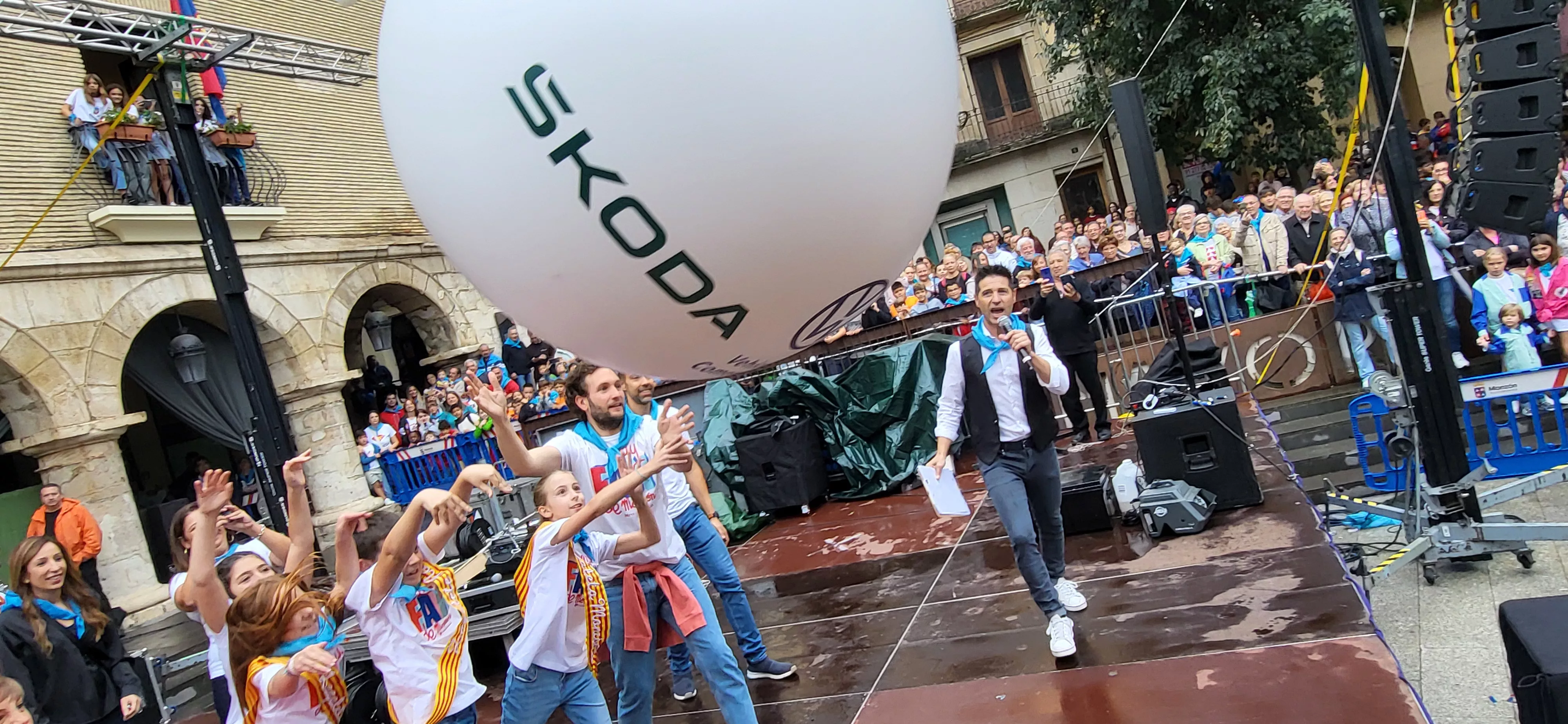 Codetazo infantil con el que Monzón ha iniciado las fiestas de San Mateo 2024. Foto Mercedes Manterola