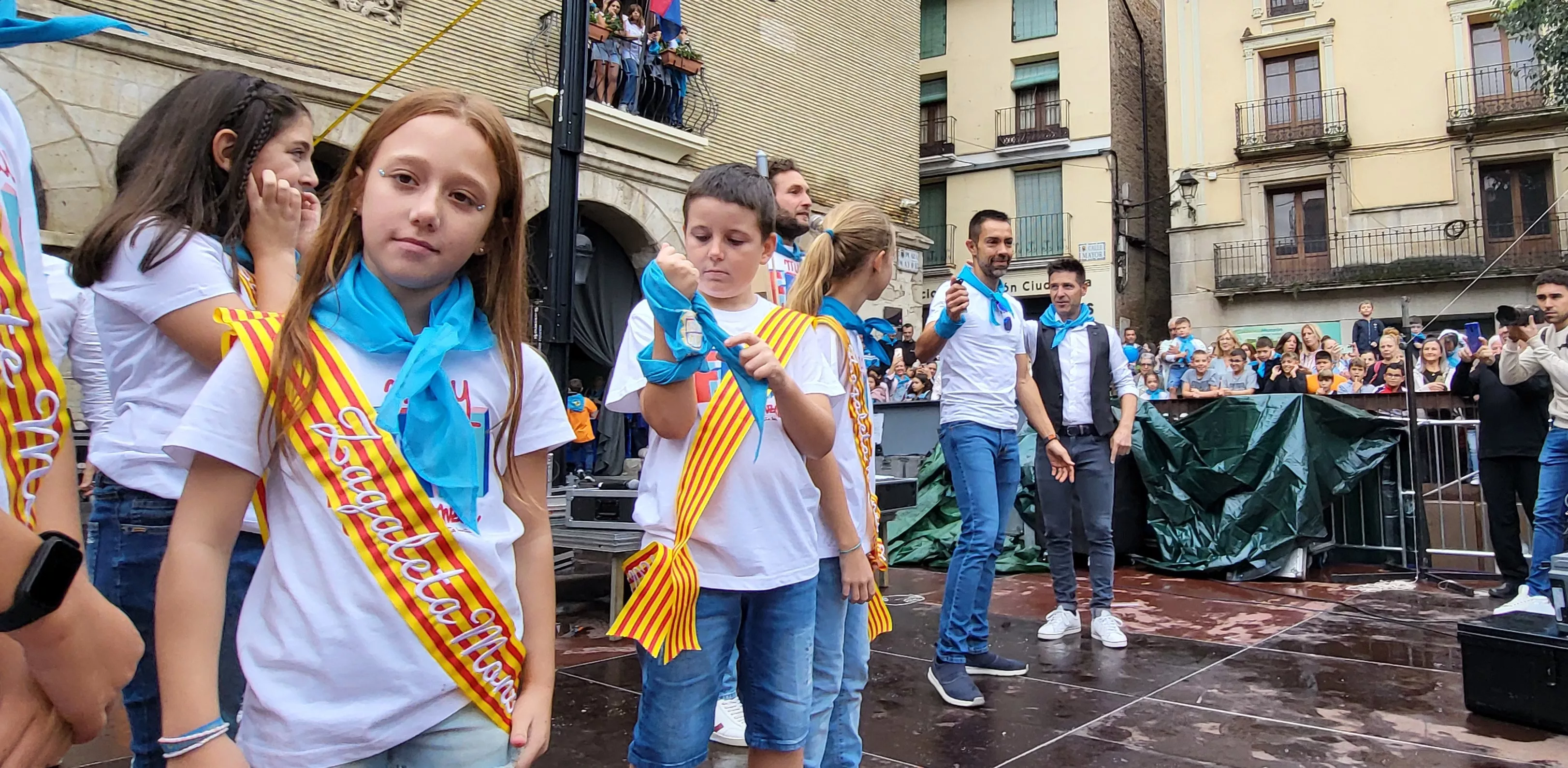 Codetazo infantil con el que Monzón ha iniciado las fiestas de San Mateo 2024. Foto Mercedes Manterola