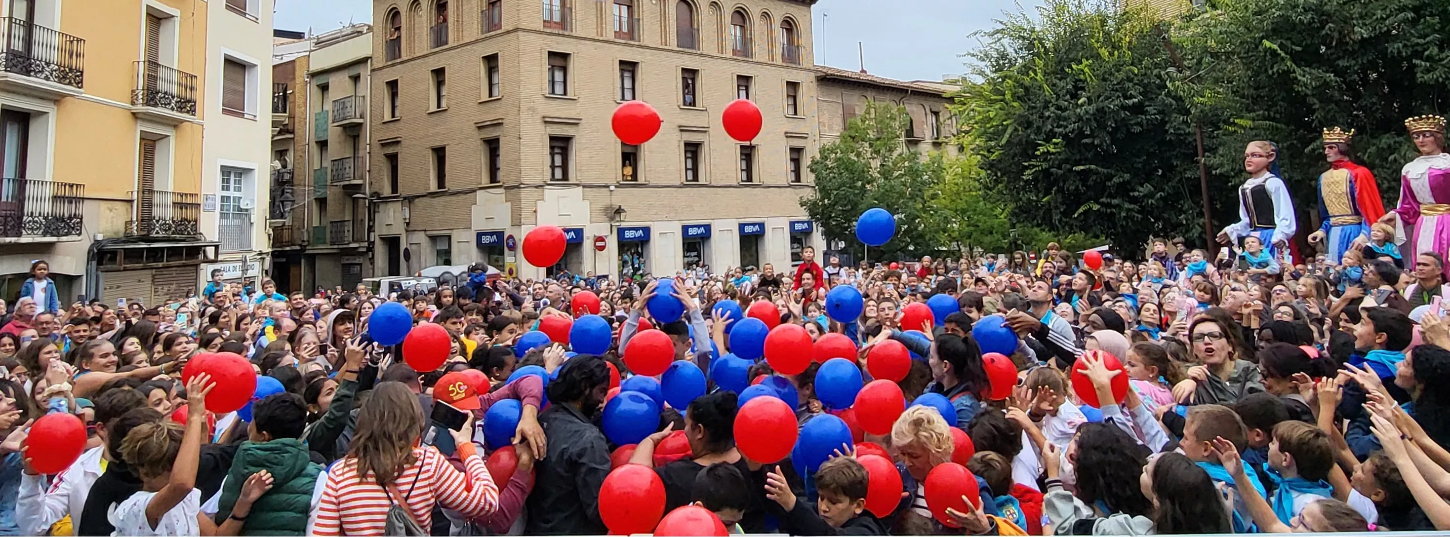 Codetazo infantil con el que Monzón ha iniciado las fiestas de San Mateo 2024. Foto Mercedes Manterola
