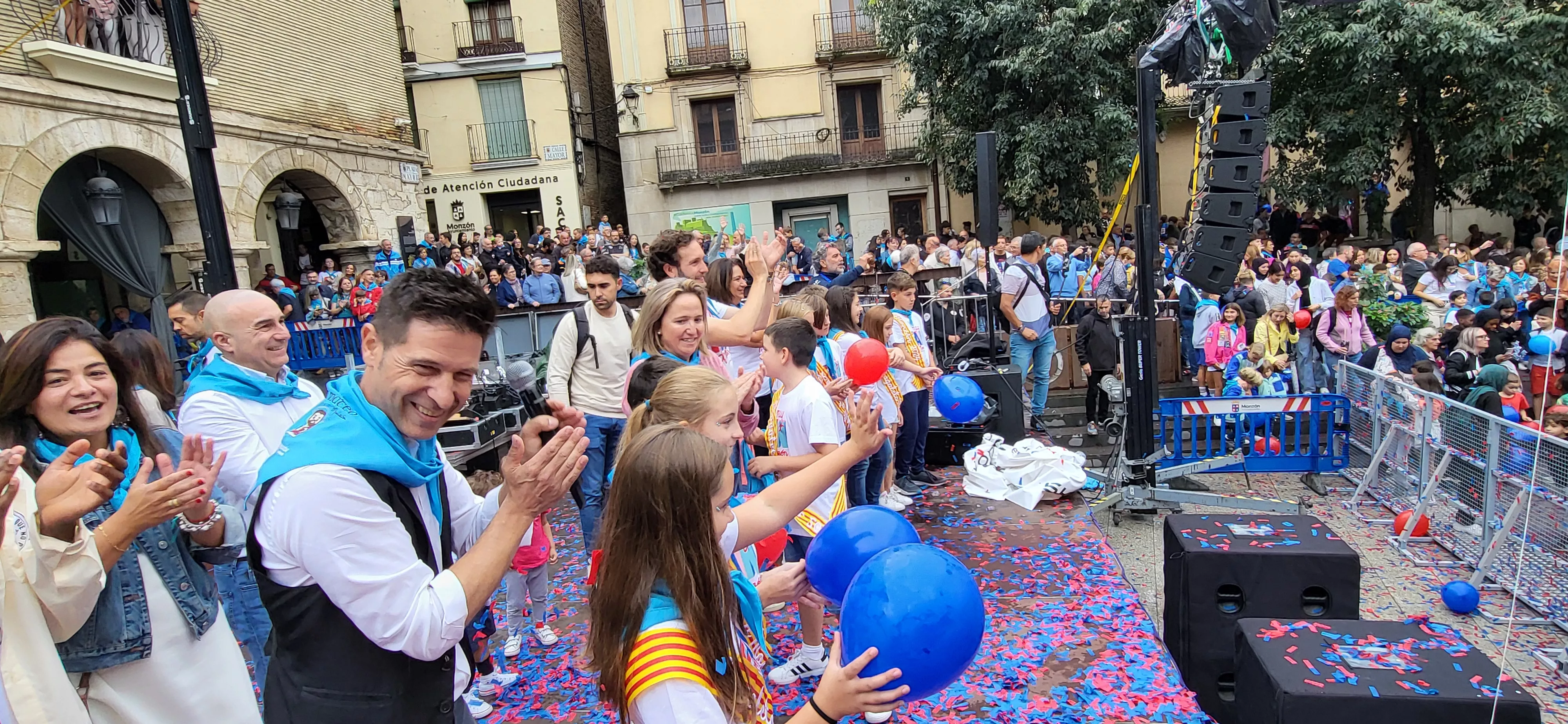 Codetazo infantil con el que Monzón ha iniciado las fiestas de San Mateo 2024. Foto Mercedes Manterola