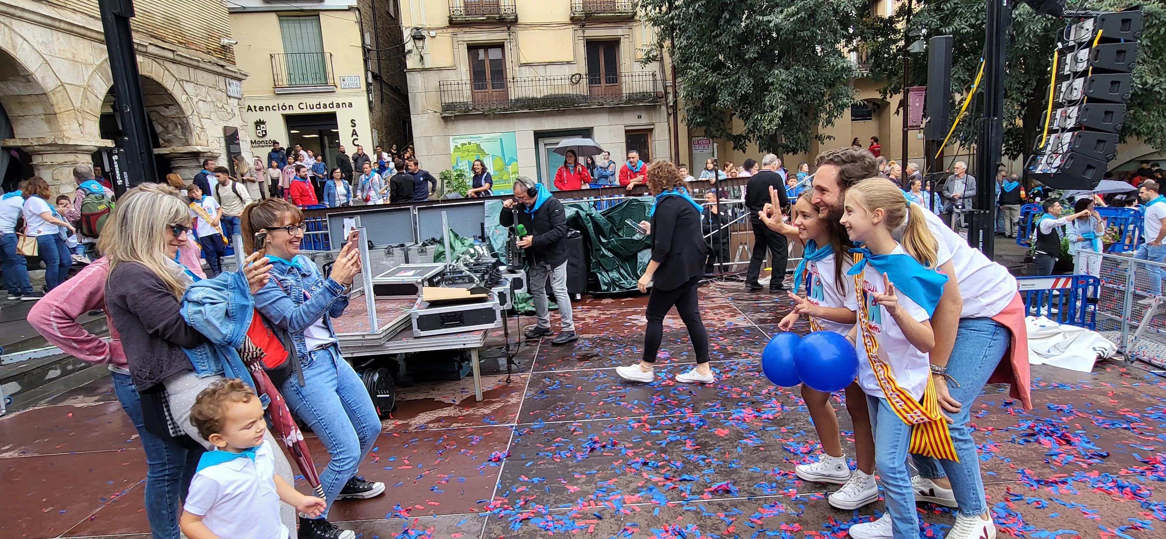 Codetazo infantil con el que Monzón ha iniciado las fiestas de San Mateo 2024. Foto Mercedes Manterola