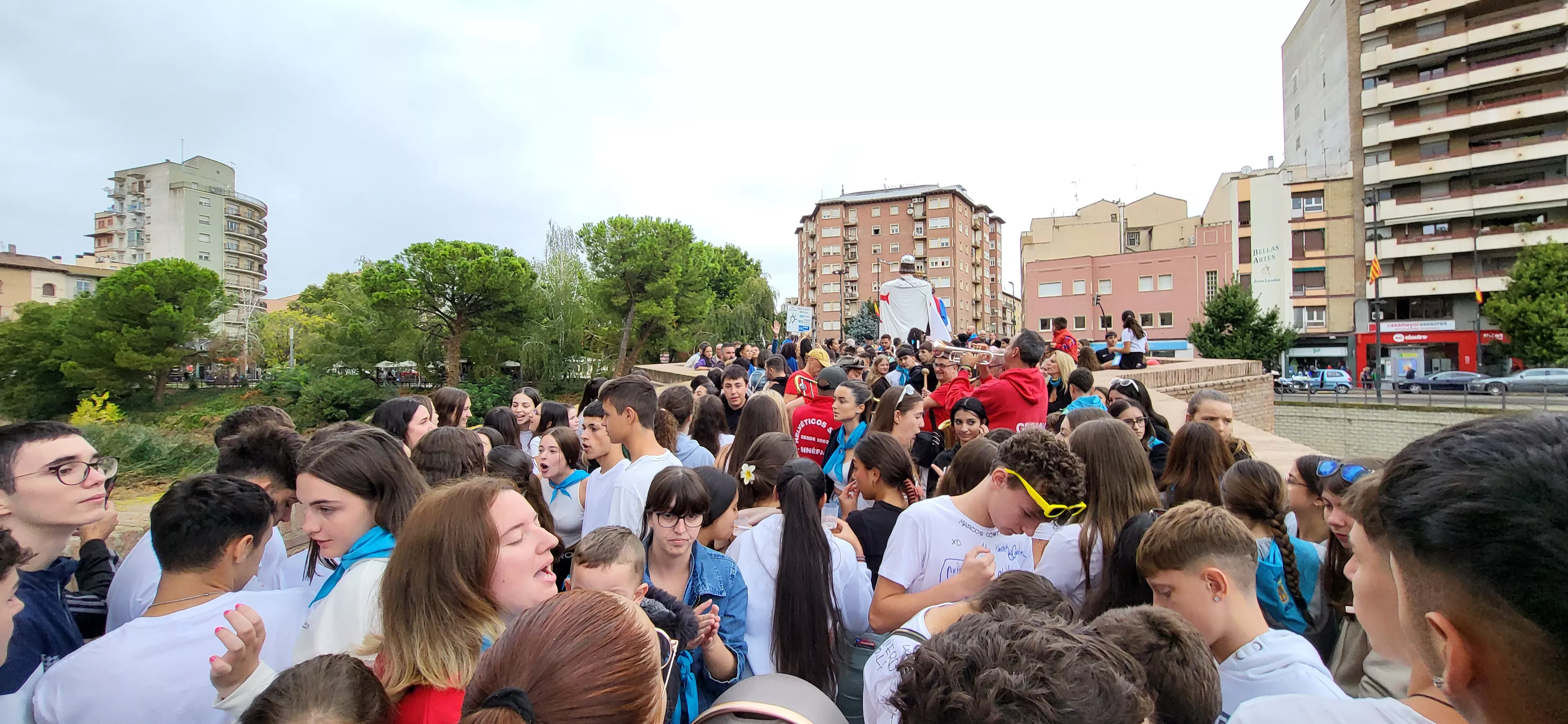 Codetazo infantil con el que Monzón ha iniciado las fiestas de San Mateo 2024. Foto Mercedes Manterola