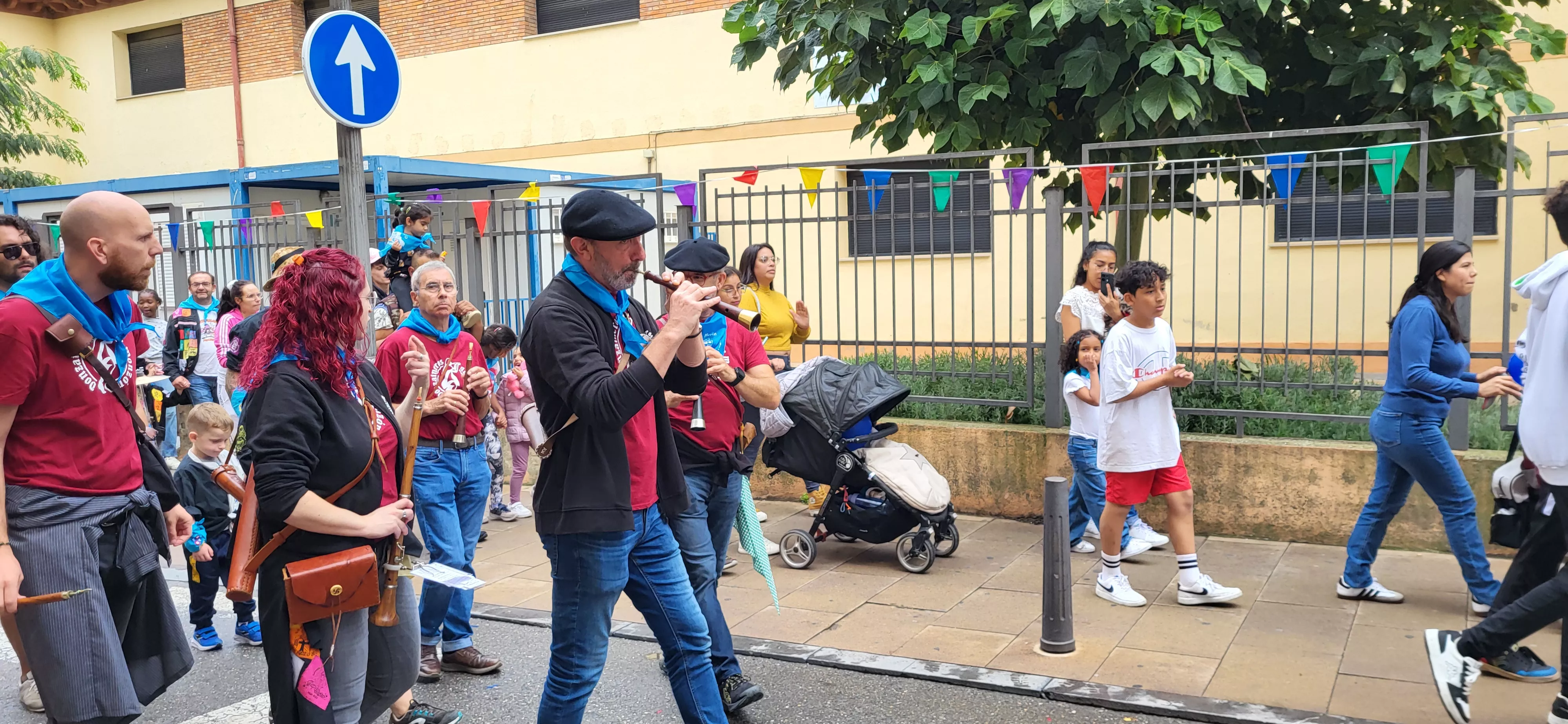 Codetazo infantil con el que Monzón ha iniciado las fiestas de San Mateo 2024. Foto Mercedes Manterola