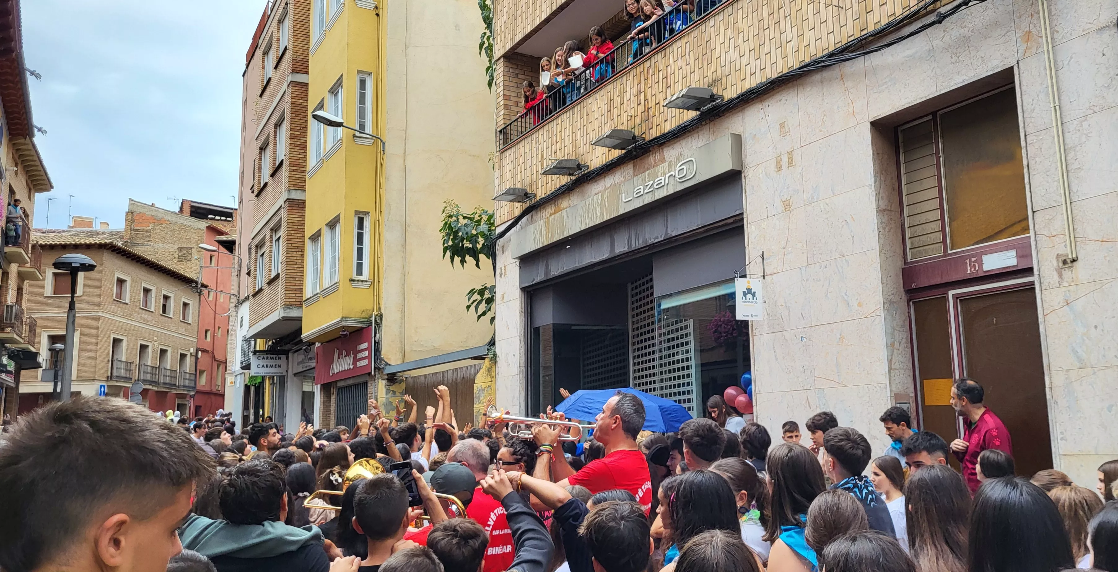 Codetazo infantil con el que Monzón ha iniciado las fiestas de San Mateo 2024. Foto Mercedes Manterola