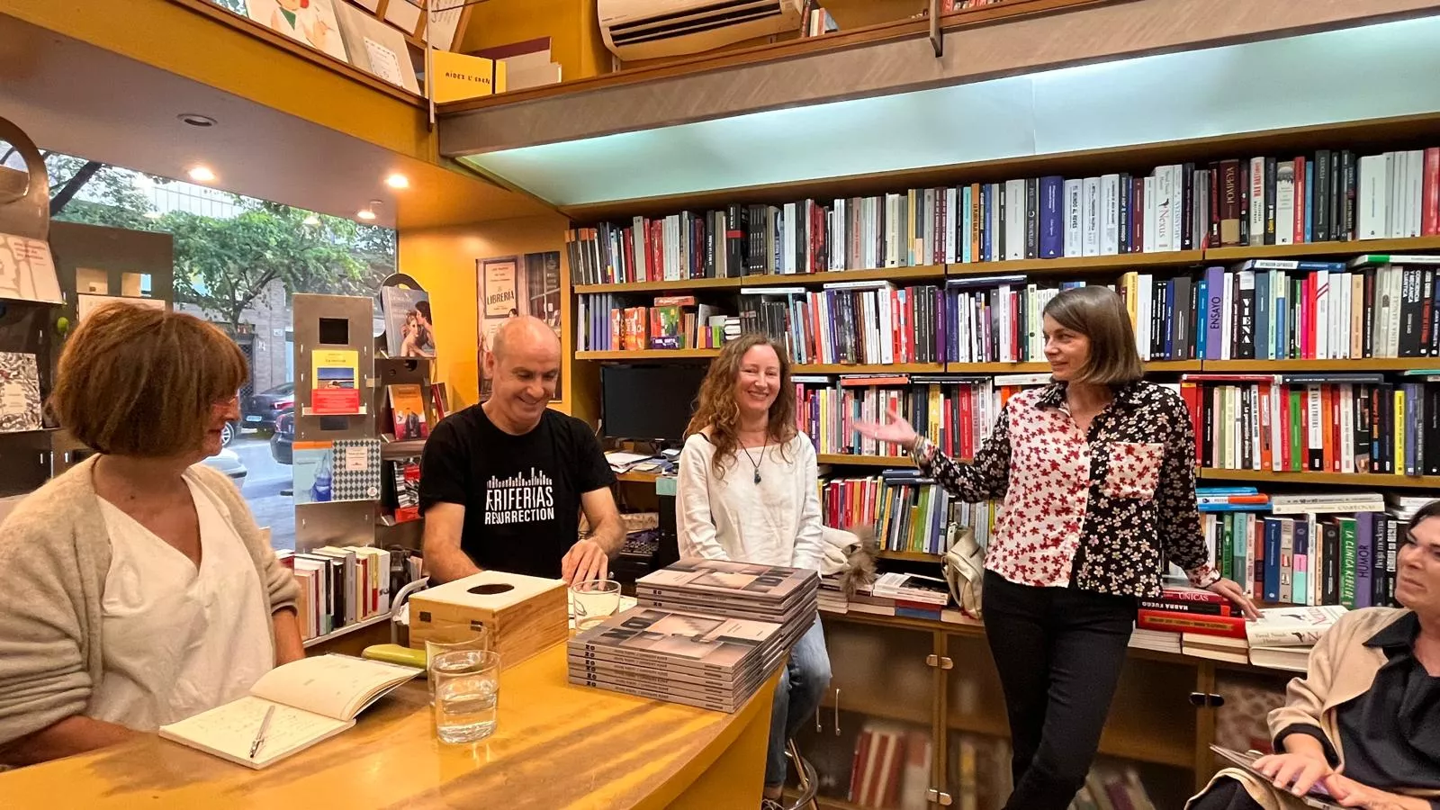 Presentación del libro No de Isidro Ferrer en la librería Anónima. Foto Mercedes Manterola