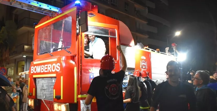 Concurso de carrozas en la primera jornada de las fiestas de Monzón.