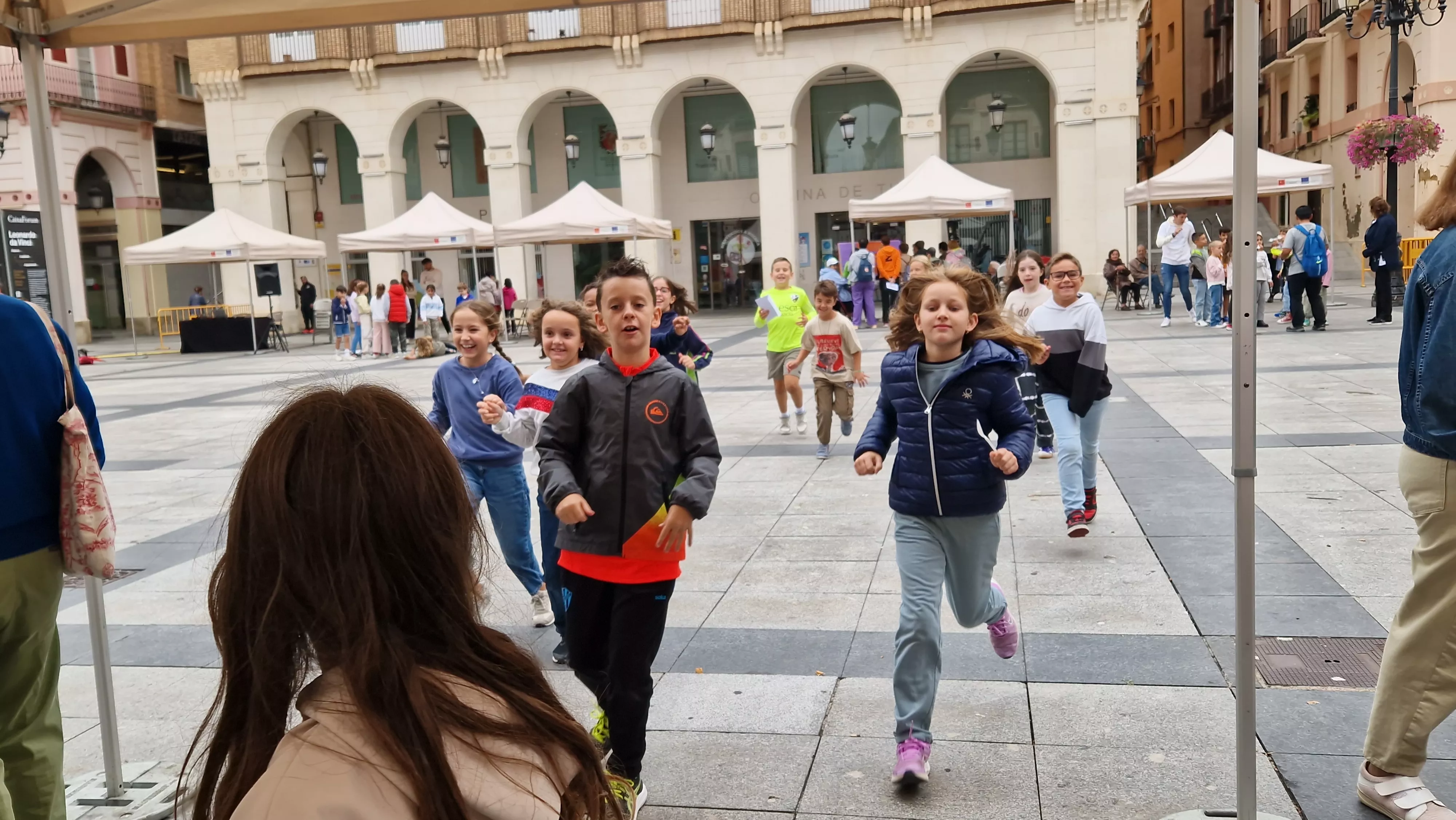 Jornada intergeneracional 2024 organizada por Alzhéimer Huesca. Foto Myriam Martínez 