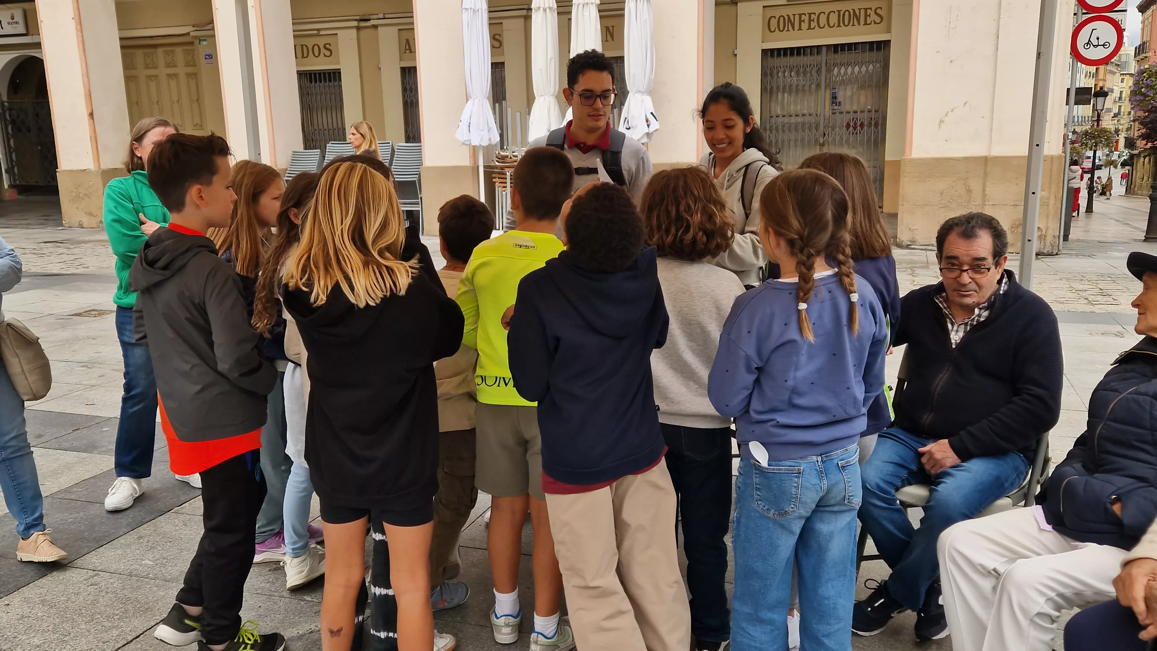 Jornada intergeneracional 2024 organizada por Alzhéimer Huesca. Foto Myriam Martínez 