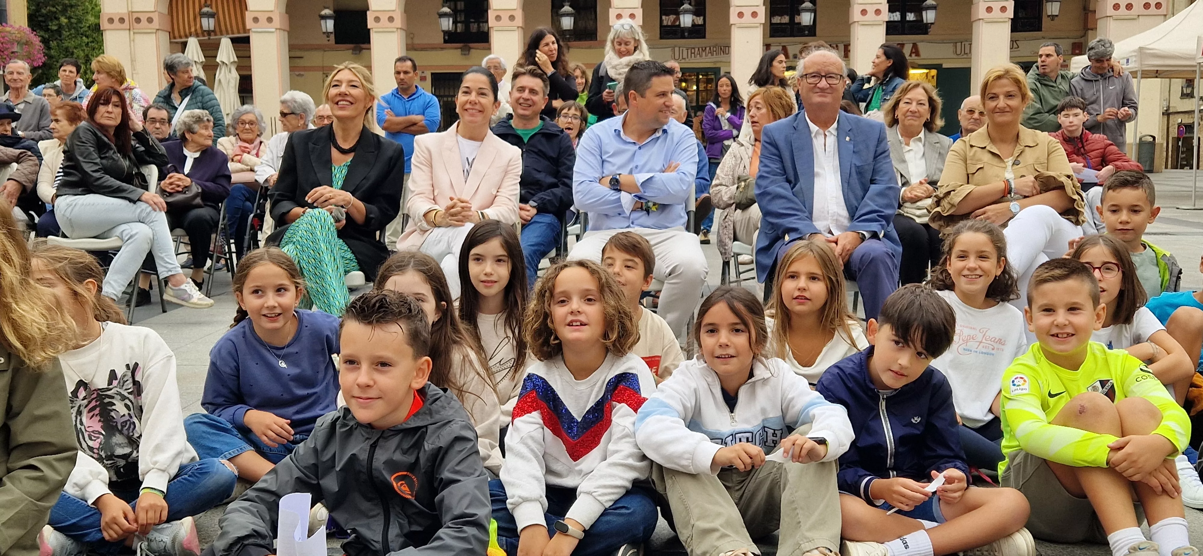 Jornada intergeneracional 2024 organizada por Alzhéimer Huesca. Foto Myriam Martínez 