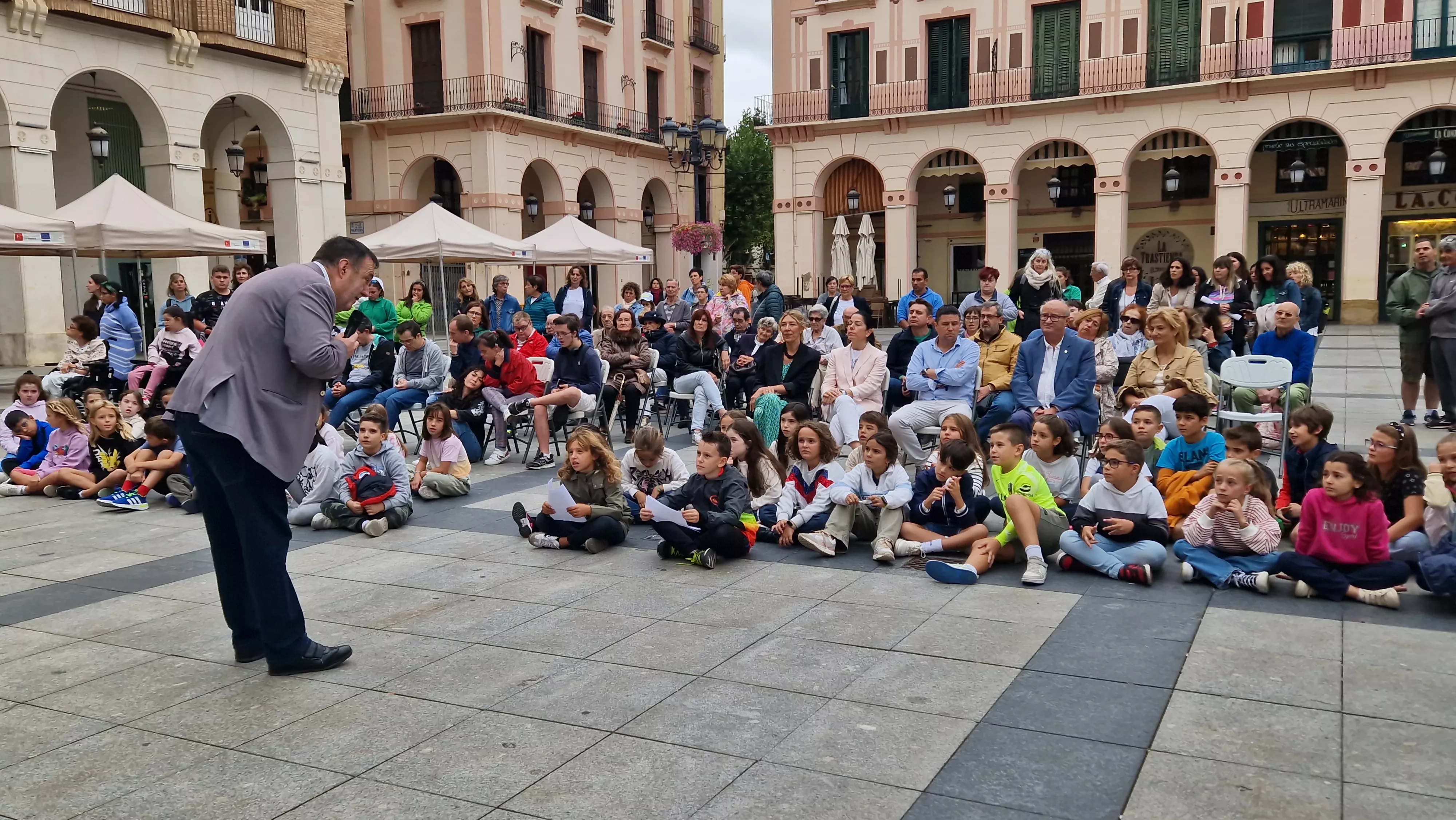 Jornada intergeneracional 2024 organizada por Alzhéimer Huesca. Foto Myriam Martínez 