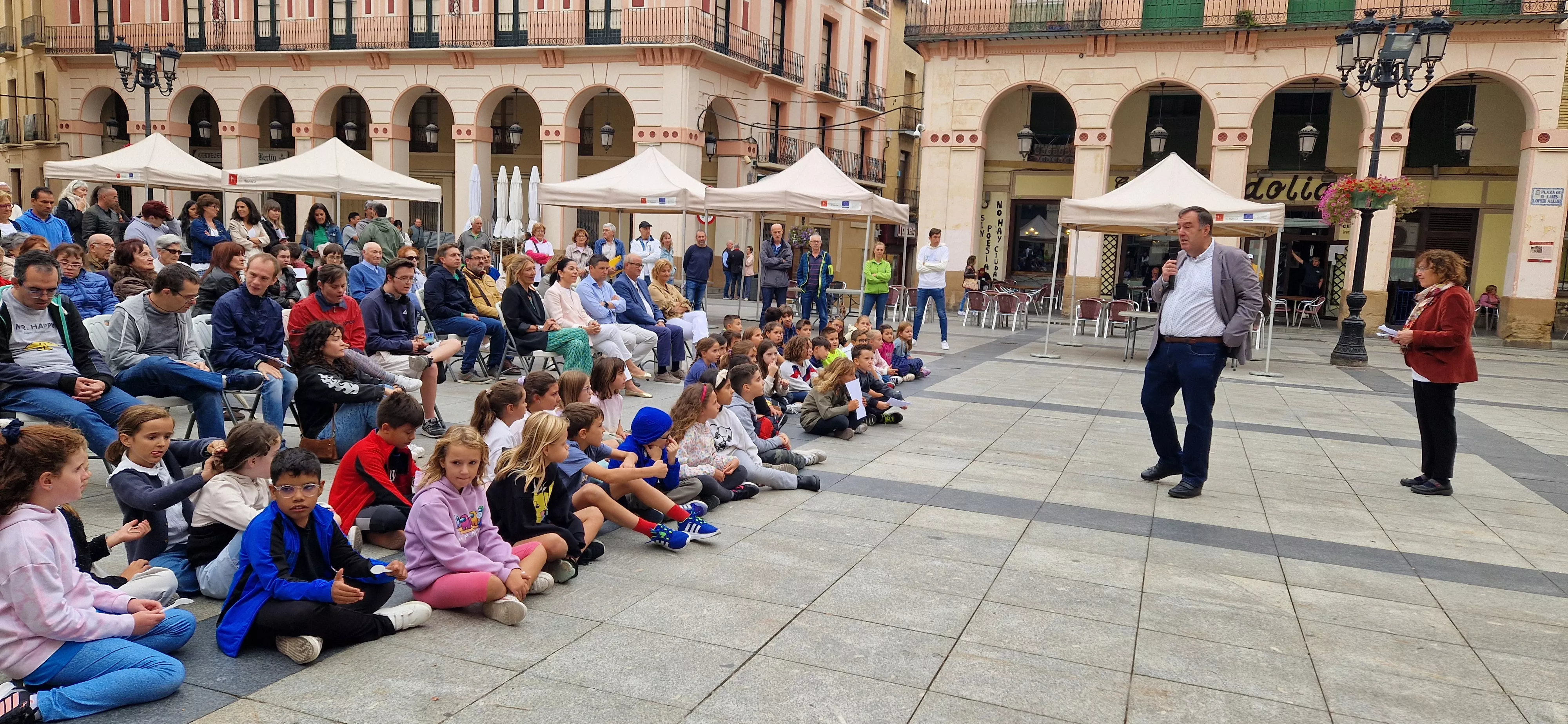 Jornada intergeneracional 2024 organizada por Alzhéimer Huesca. Foto Myriam Martínez 