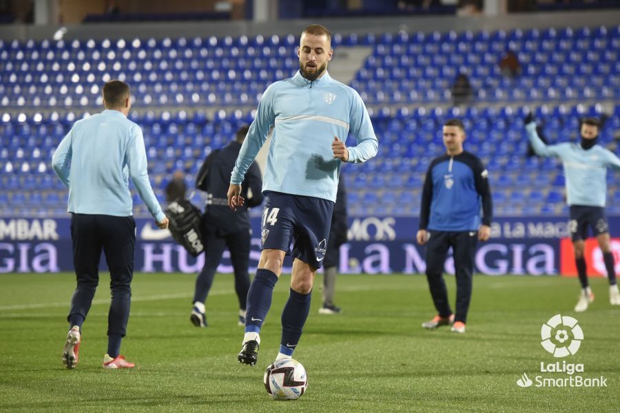 Imágenes del partido entre el Huesca y el Sporting. Foto La Liga