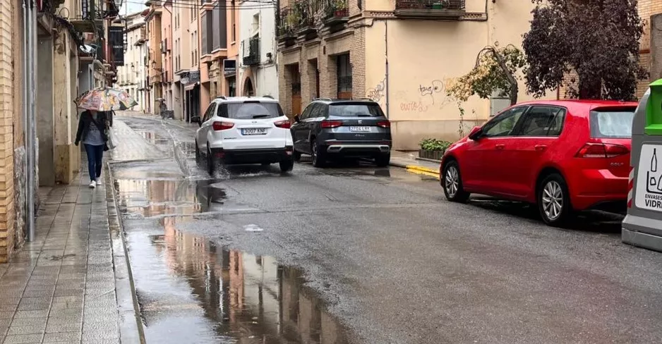Huesca bajo la lluvia este sábado.