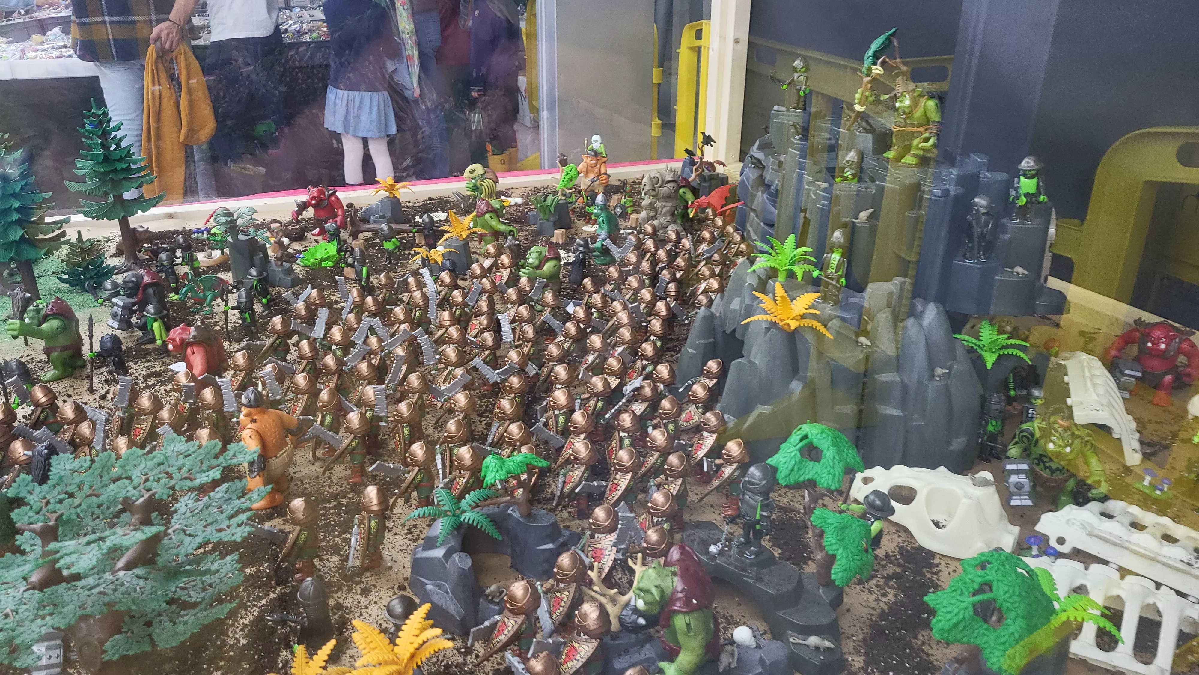 Exposición solidaria Playmobil en Huesca por la investigación del cáncer infantil. Foto Mercedes Manterola