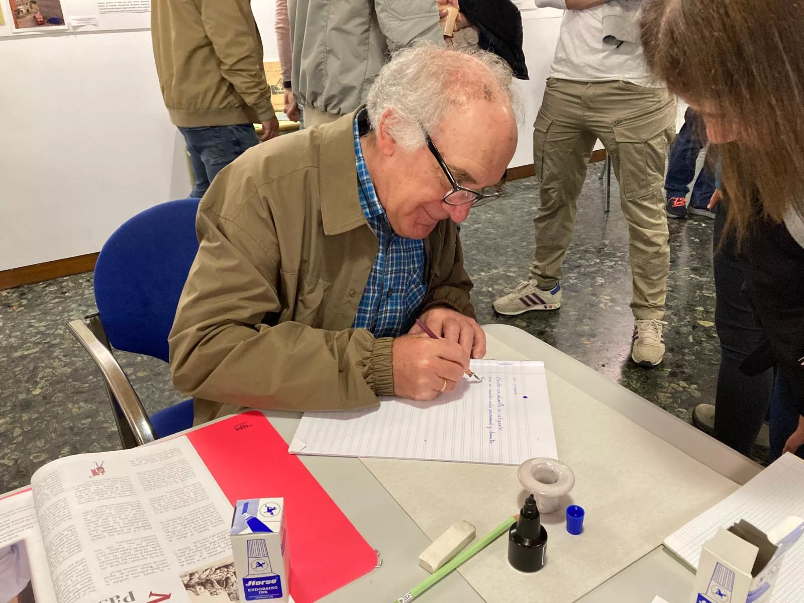 Exposición de la historia educativa de Ayerbe.