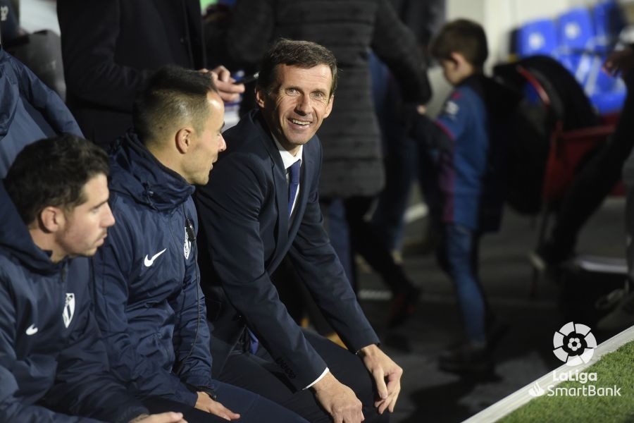 Imágenes del partido entre el Huesca y el Sporting. Foto La Liga