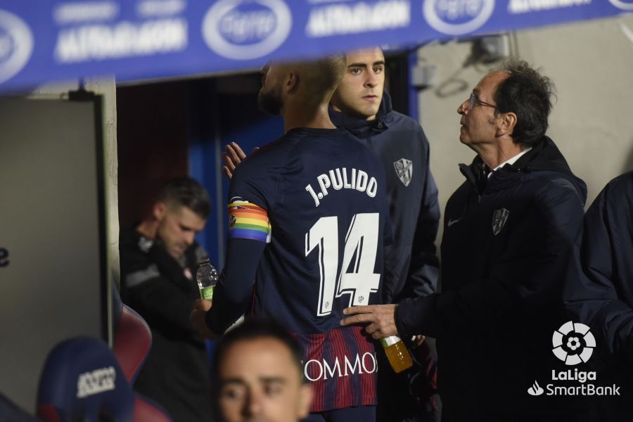 Imágenes del partido entre el Huesca y el Sporting. Foto La Liga