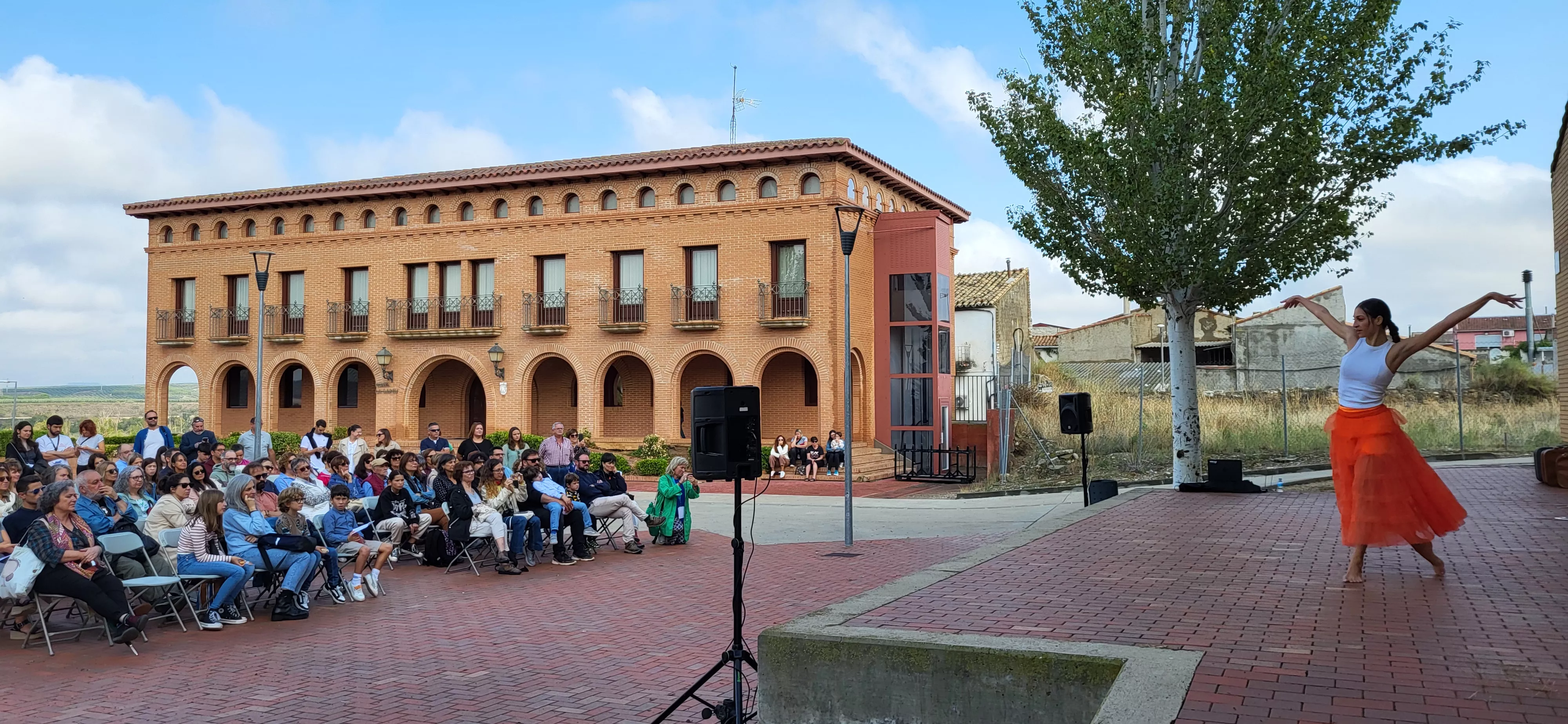 Feria Sin Condiciones celebrada en Gurrea de Gállego. Foto Mercedes Manterola