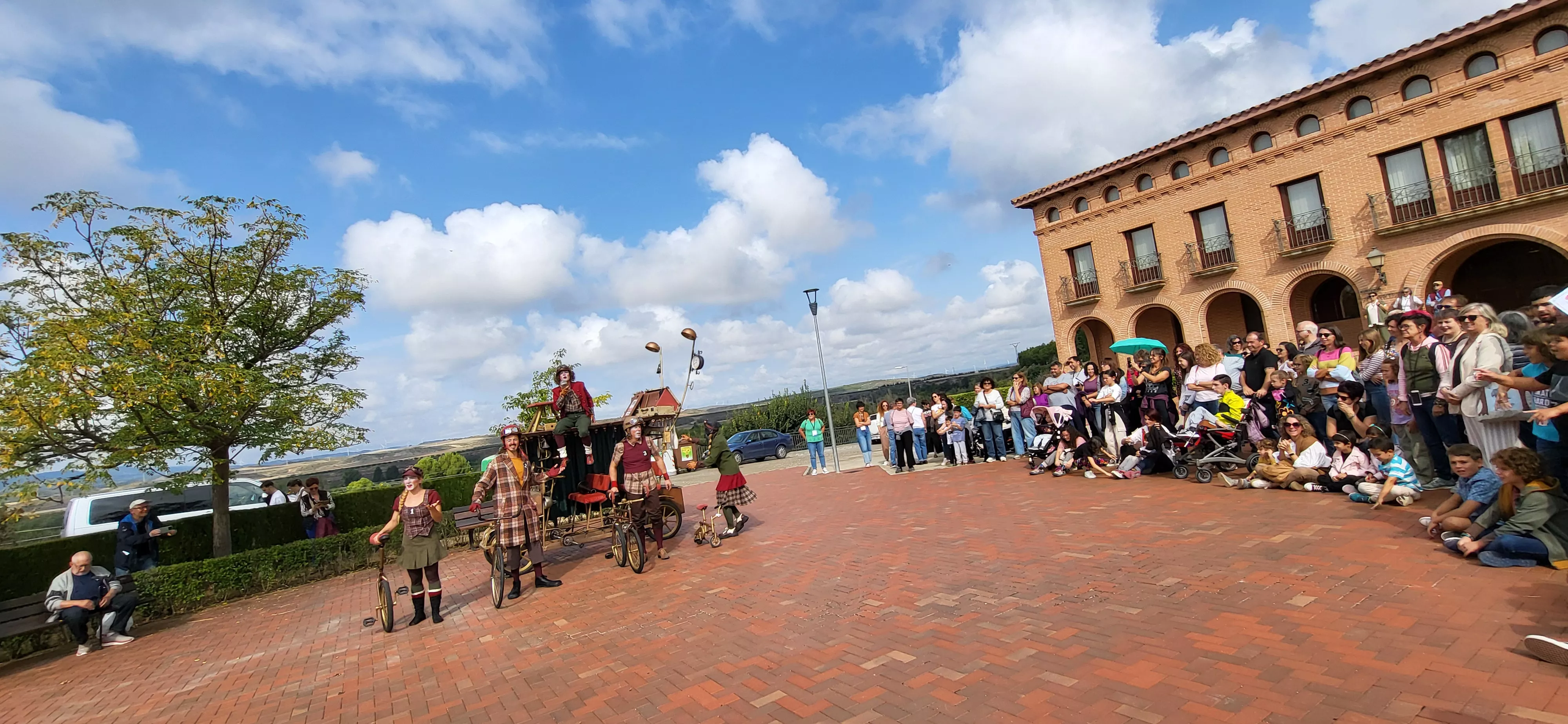  Feria Sin Condiciones celebrada en Gurrea de Gállego. Foto Mercedes Manterola