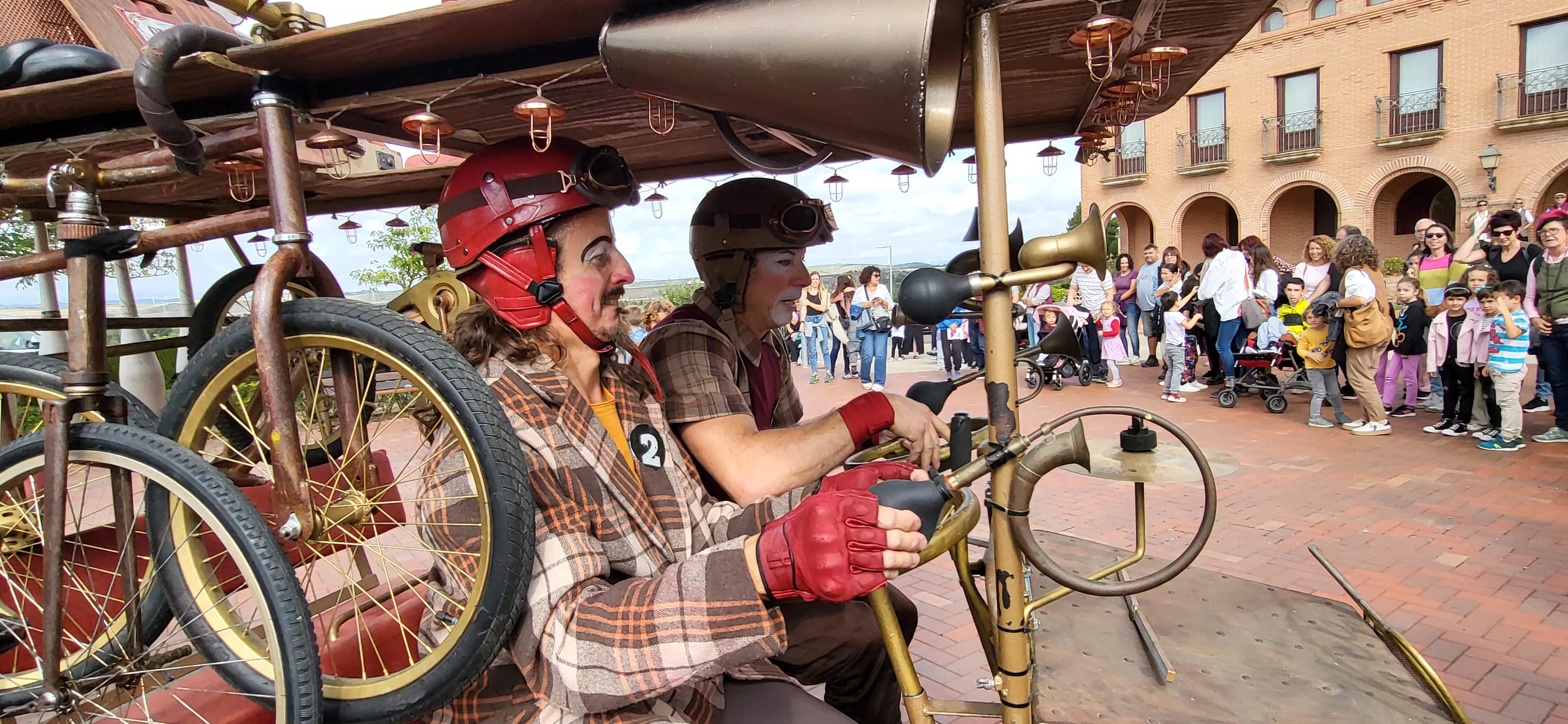  Feria Sin Condiciones celebrada en Gurrea de Gállego. Foto Mercedes Manterola