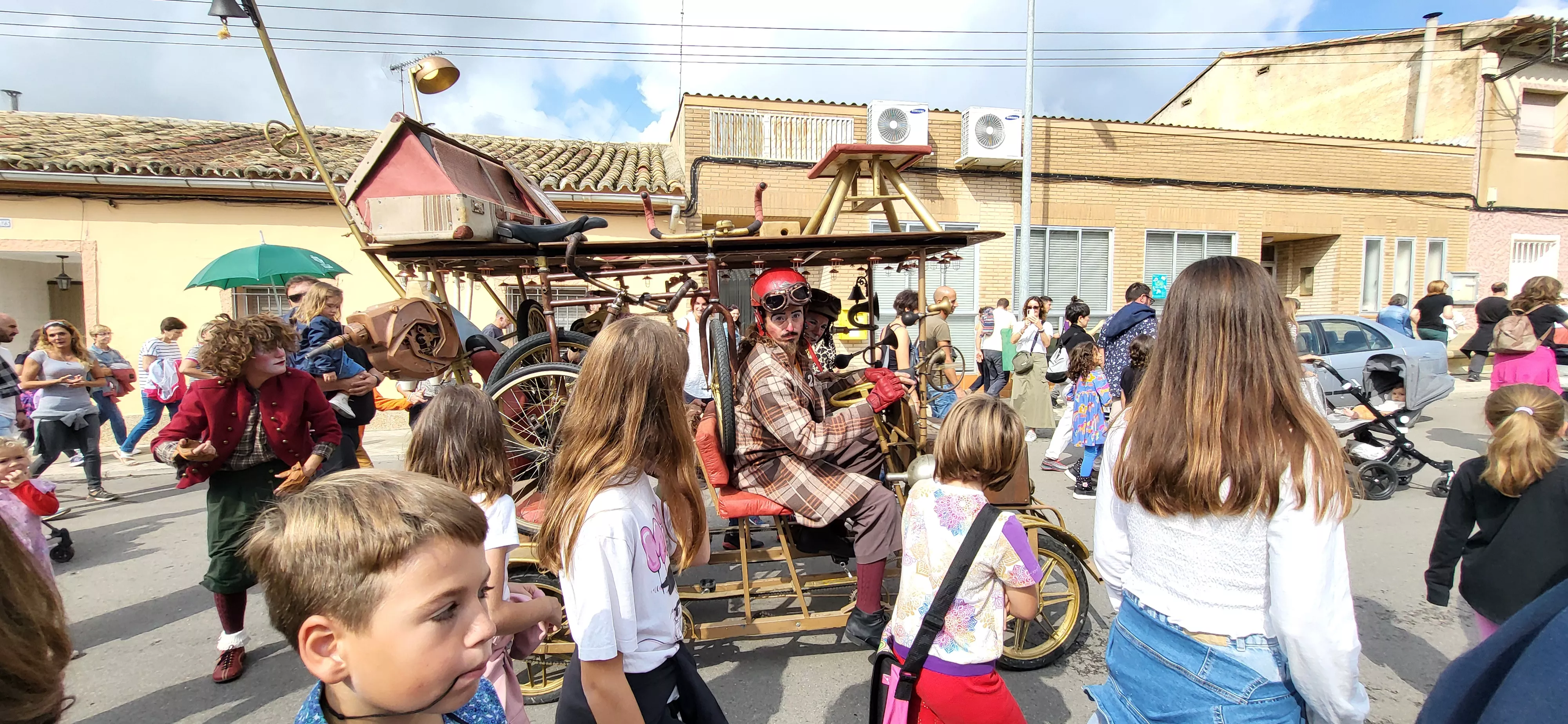  Feria Sin Condiciones celebrada en Gurrea de Gállego. Foto Mercedes Manterola